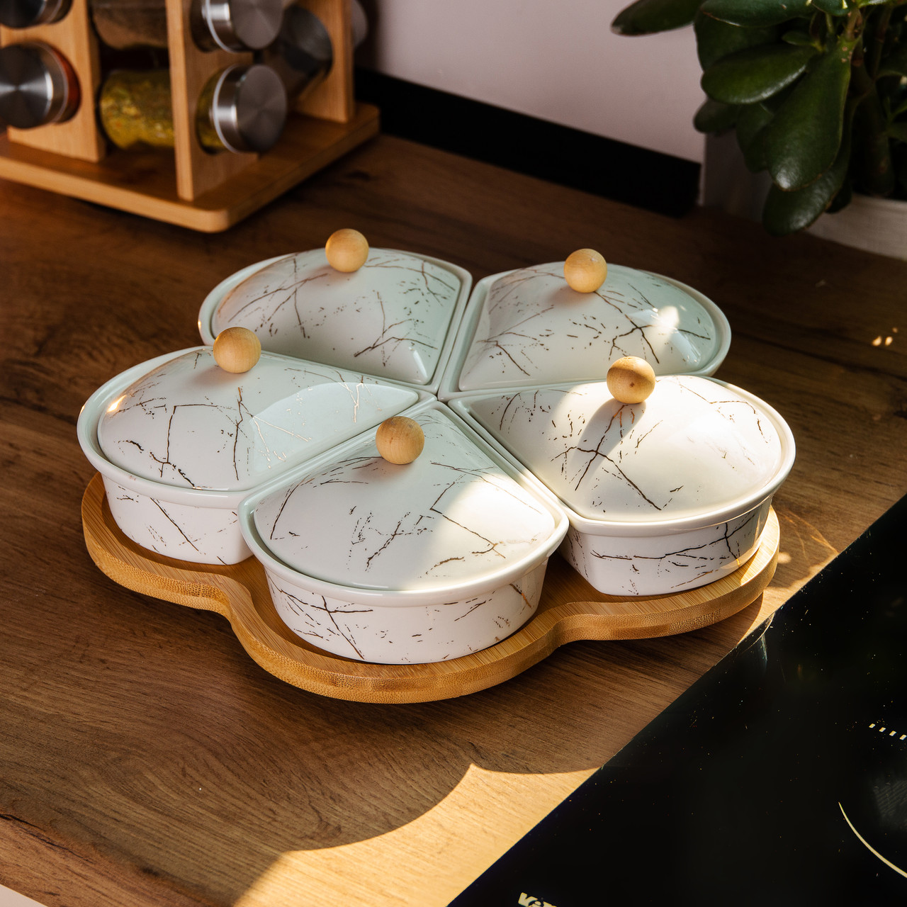 Менажниця керамічна на підставці, що обертається, 5 секцій біла