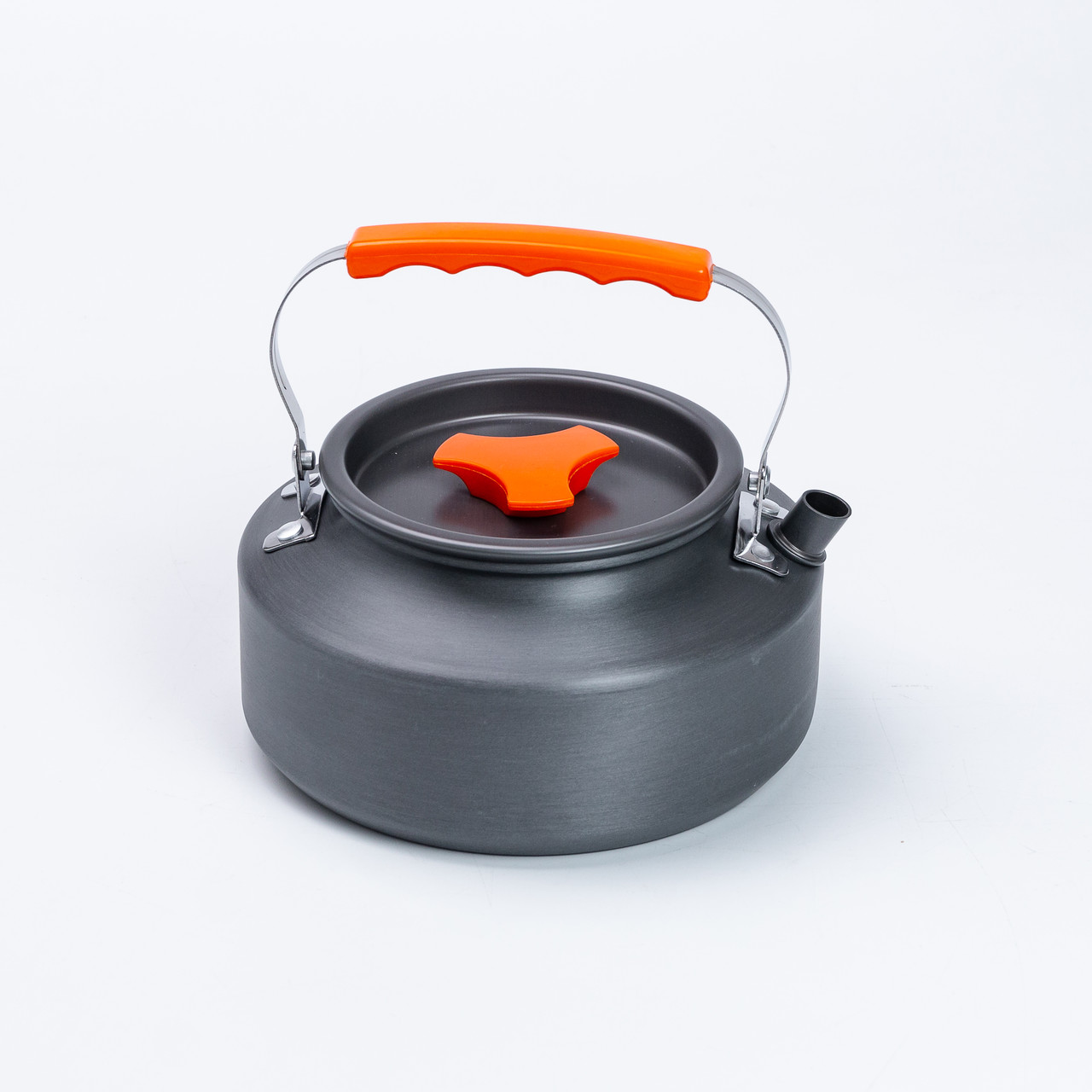 Набір туристичного посуду в сумці для походу та кемпінгу: каструля, сковорода, чайник