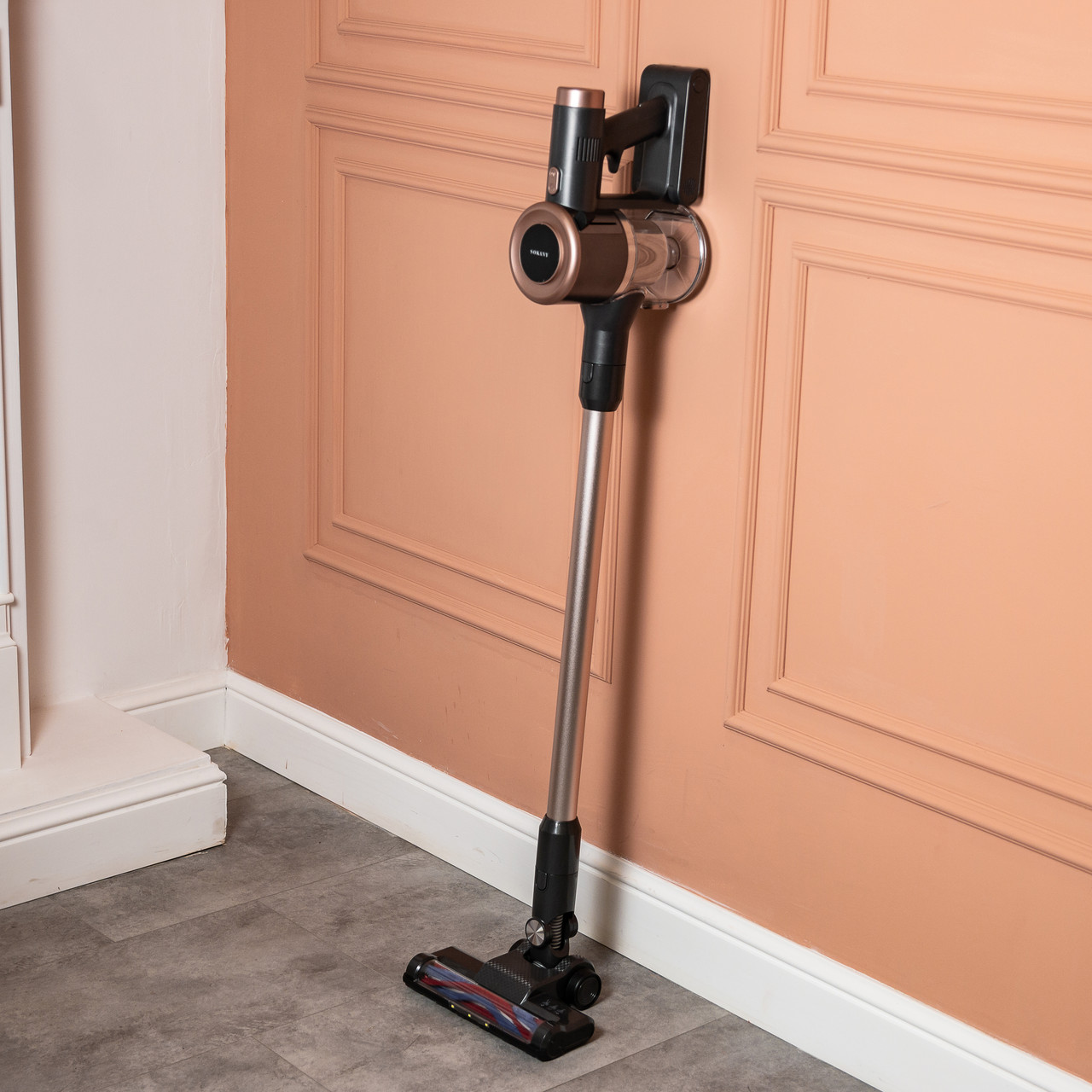 Пилосос Sokany SK-13022 вертикальний 2200 Вт