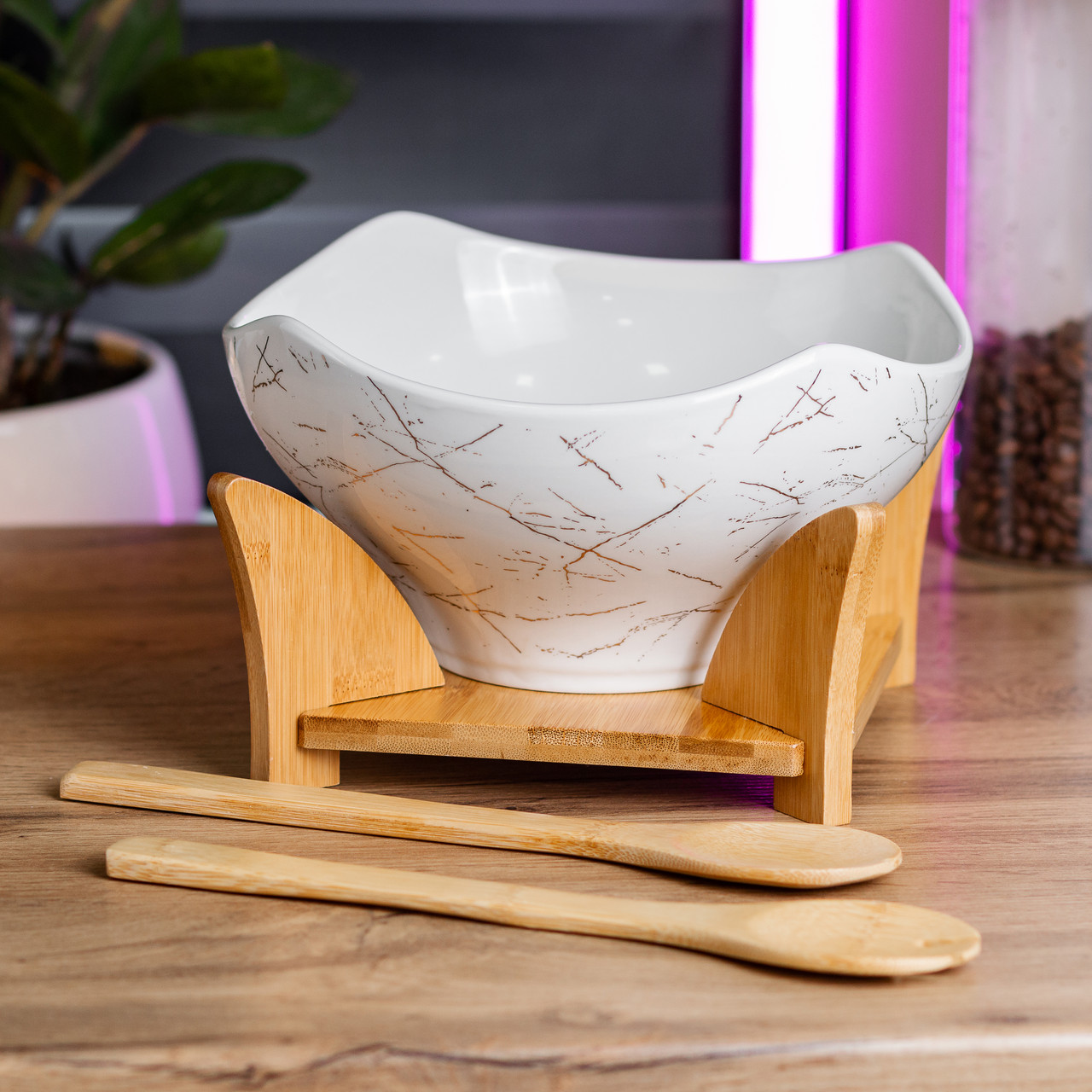 Салатниця на бамбуковій підставці з виделкою і ложкою 22*22*14 см Біла