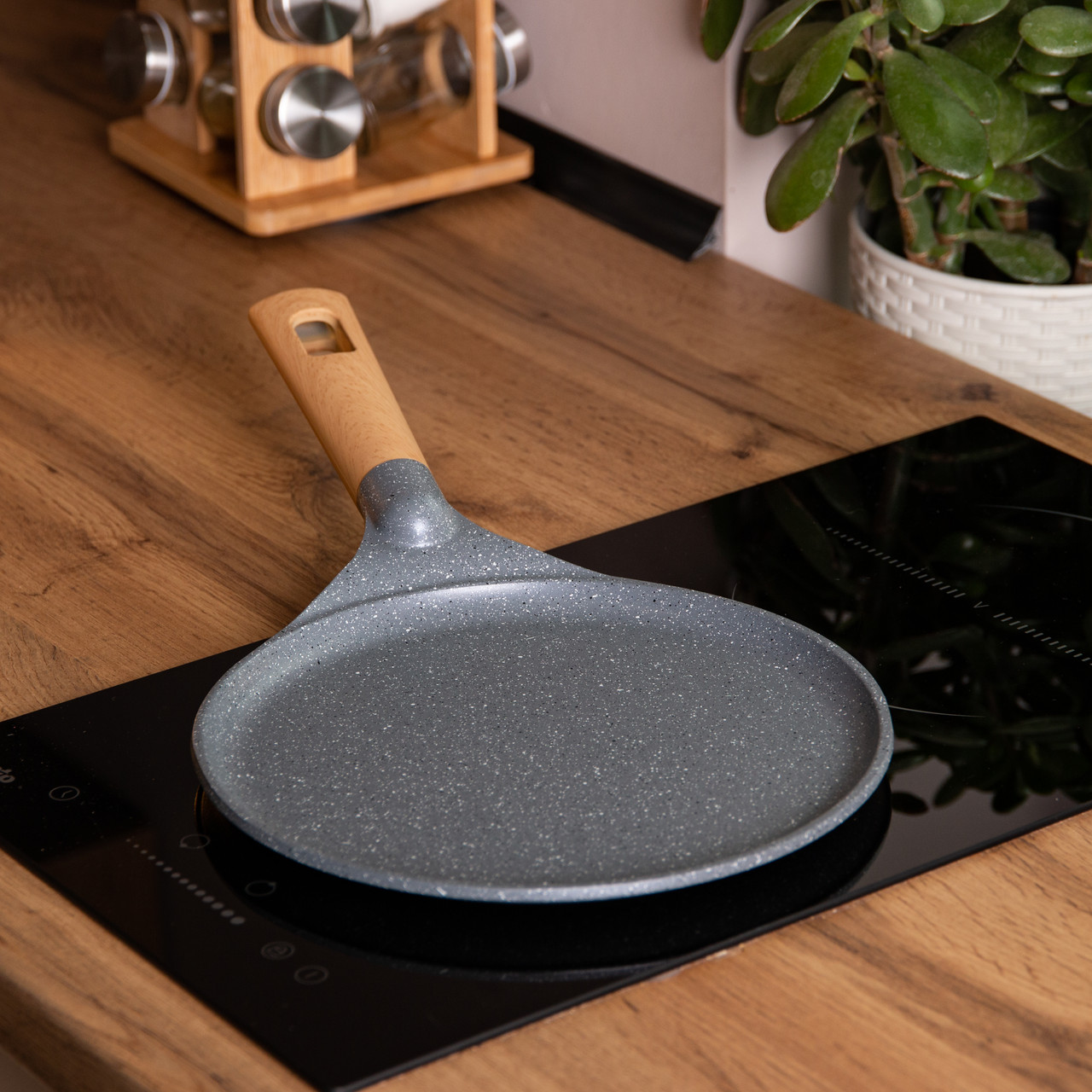 Алюмінієва сковорода для млинців з мармуровим антипригарним покриттям Ø 24 см, товсте дно MGC сірий