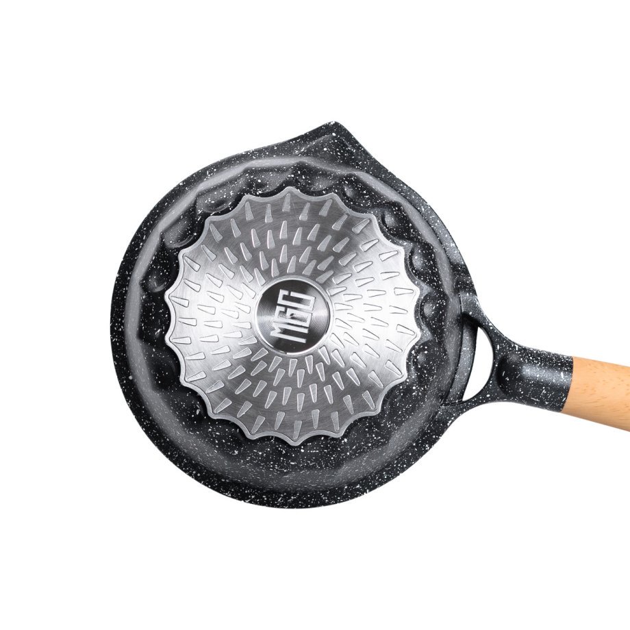 Сотейник з антипригарним покриттям 2,9 л з товстим дном Ø 18 см