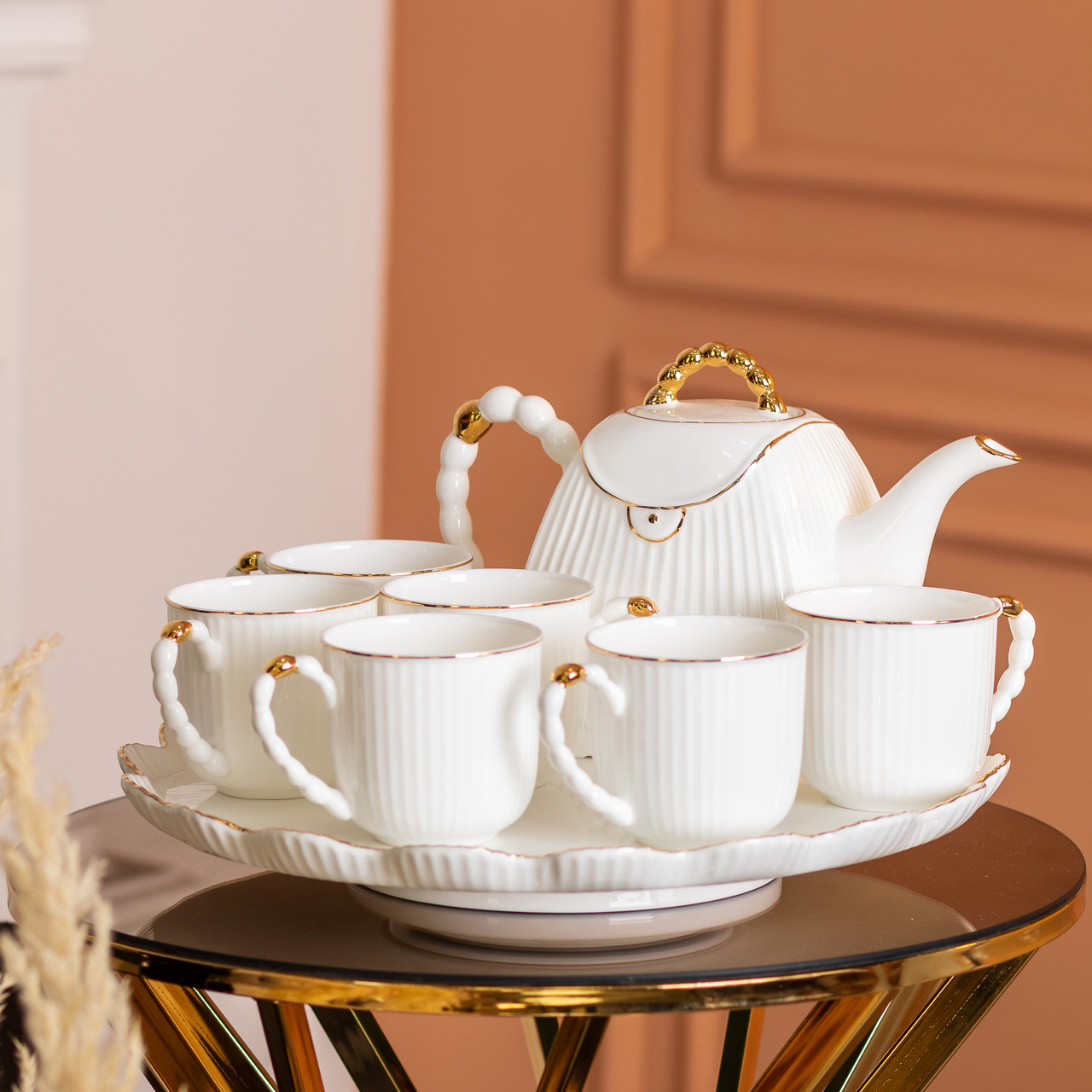 Чайний набір на 6 персон, із заварювальним чайником і підставкою, білий.