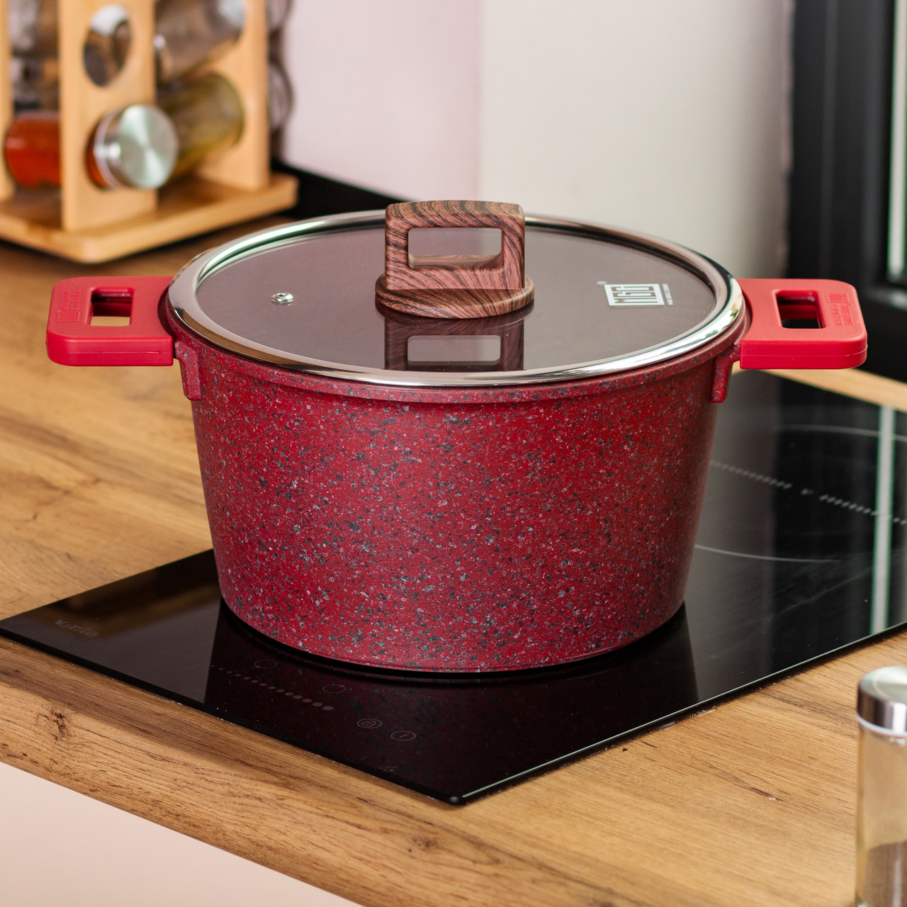 Алюмінієва каструля об'ємом 5,3 л з кришкою Ø 24 см з антипригарним покриттям MGC