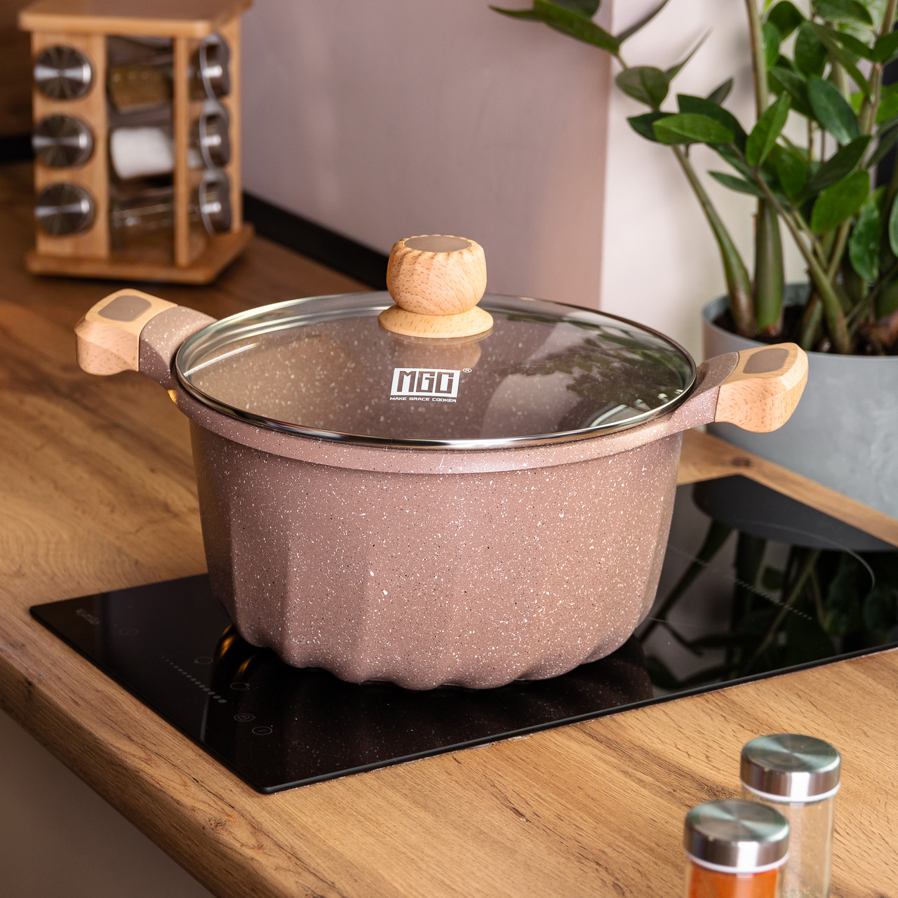 Алюмінієва каструля (8 л), Ø28 см, з кришкою, з антипригарним покриттям MGC