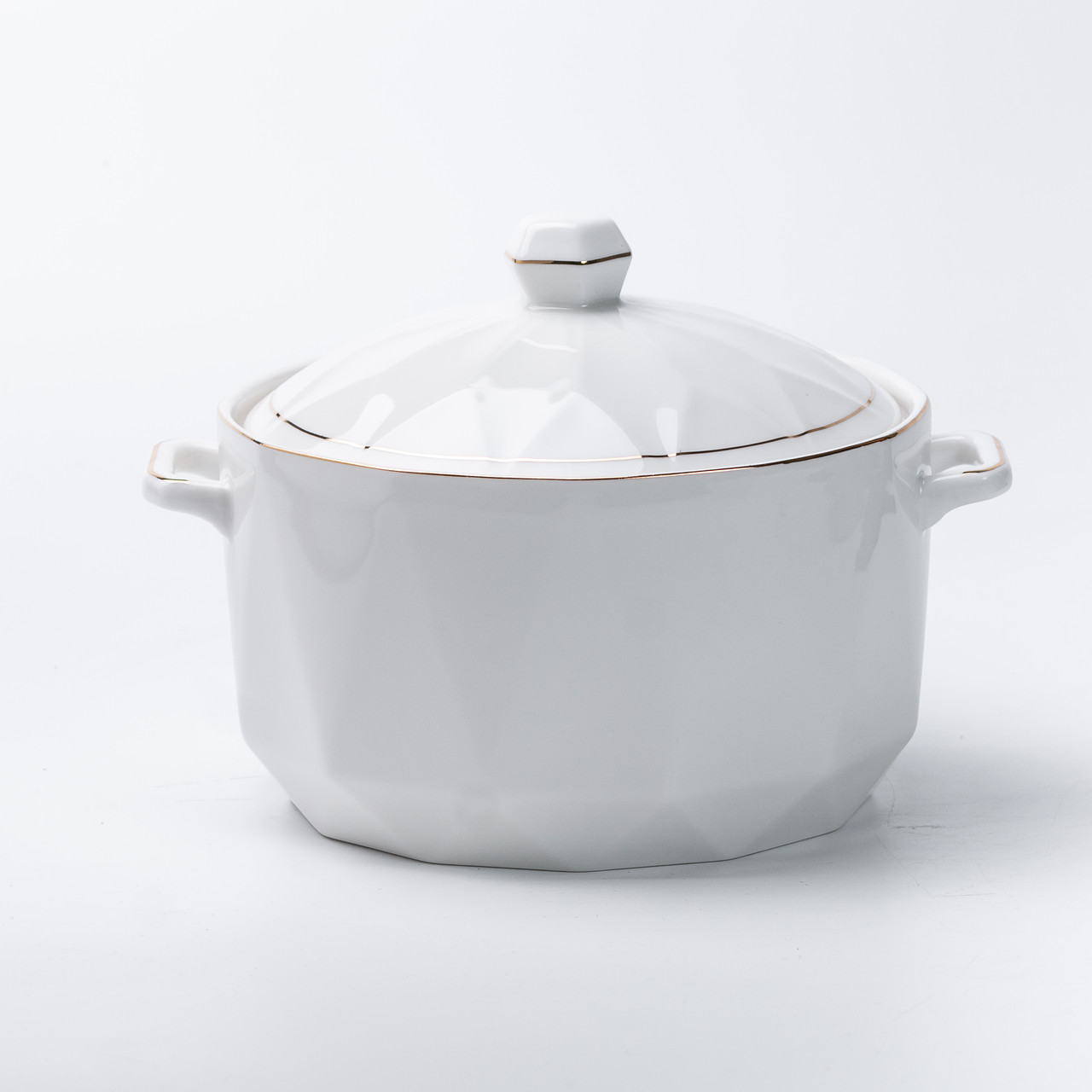 Супниця керамічна з кришкою та ручками 1,4 л Біла