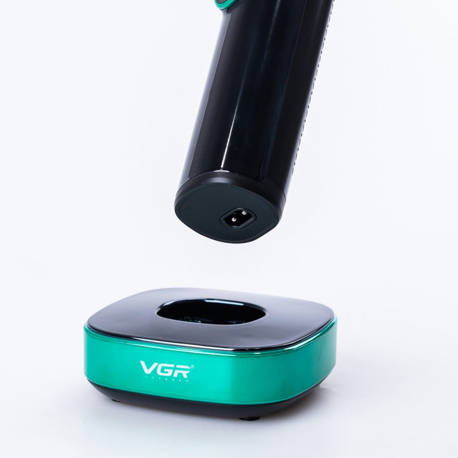 Машинка для стрижки VGR V-671 професійна з насадками