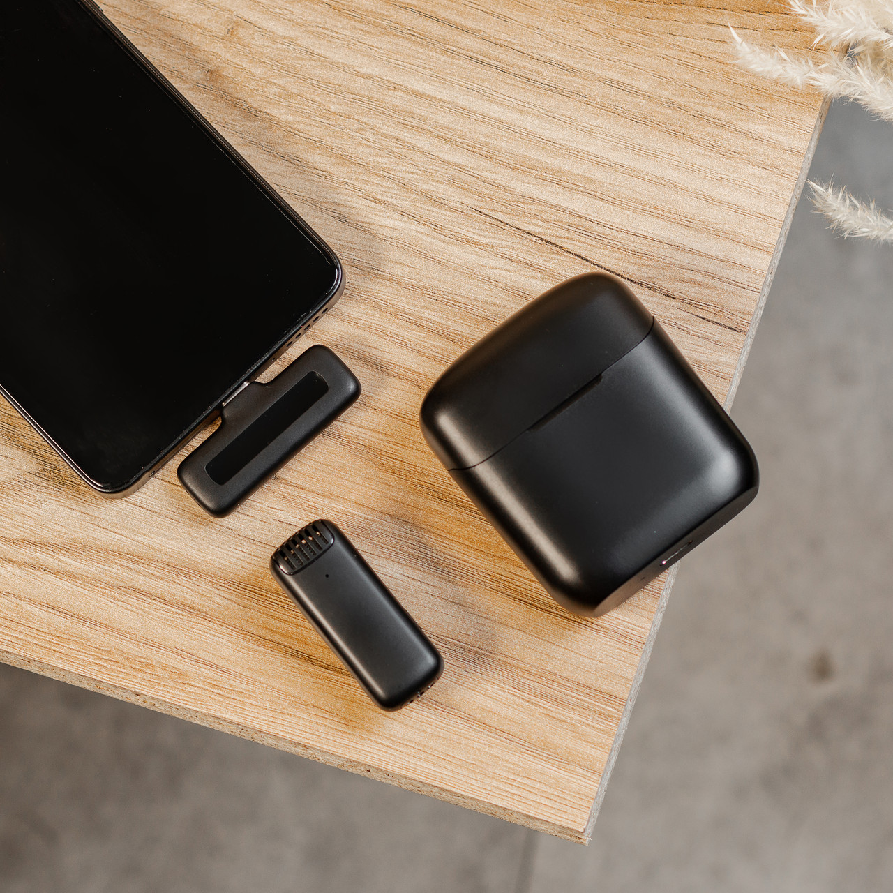 Мікрофон петличний бездротовий J11 професійний професійний