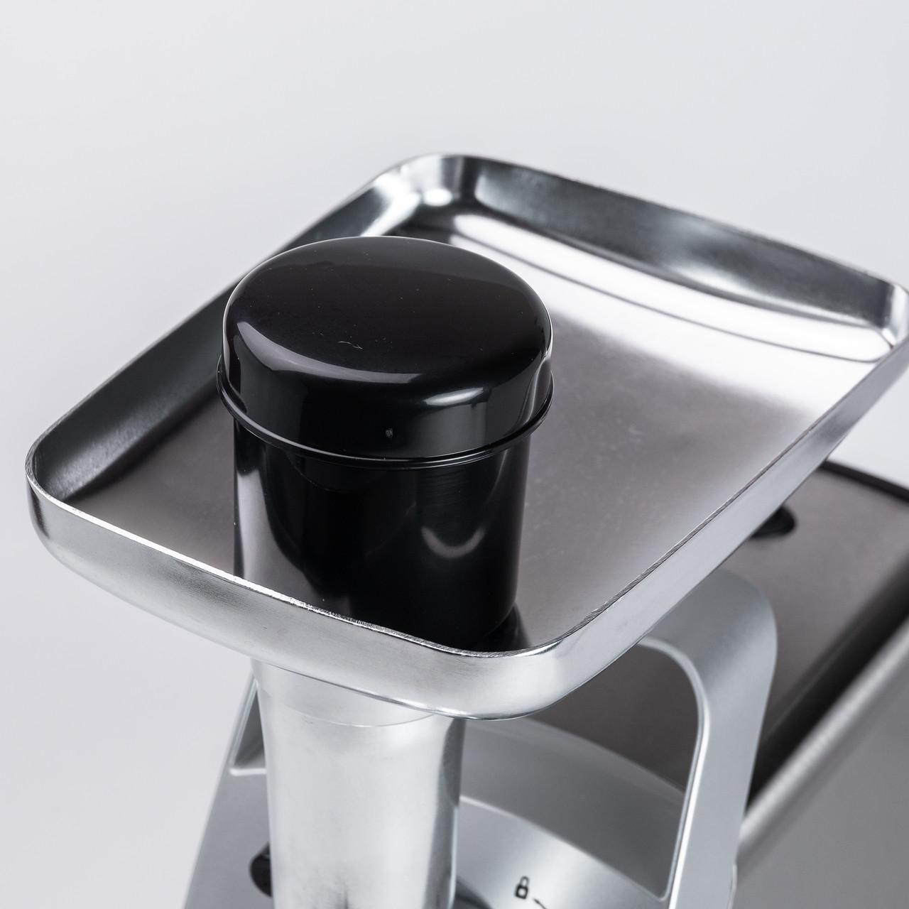 М'ясорубка Sokany SK-06001 електрична 2400 Вт сталь