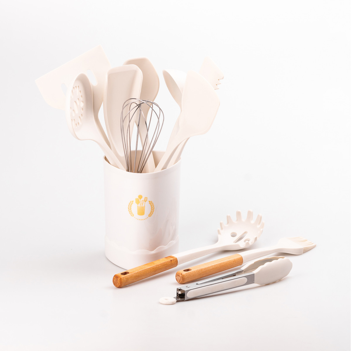 Набір кухонного приладдя на підставці 12 штук з дерев'яною ручкою