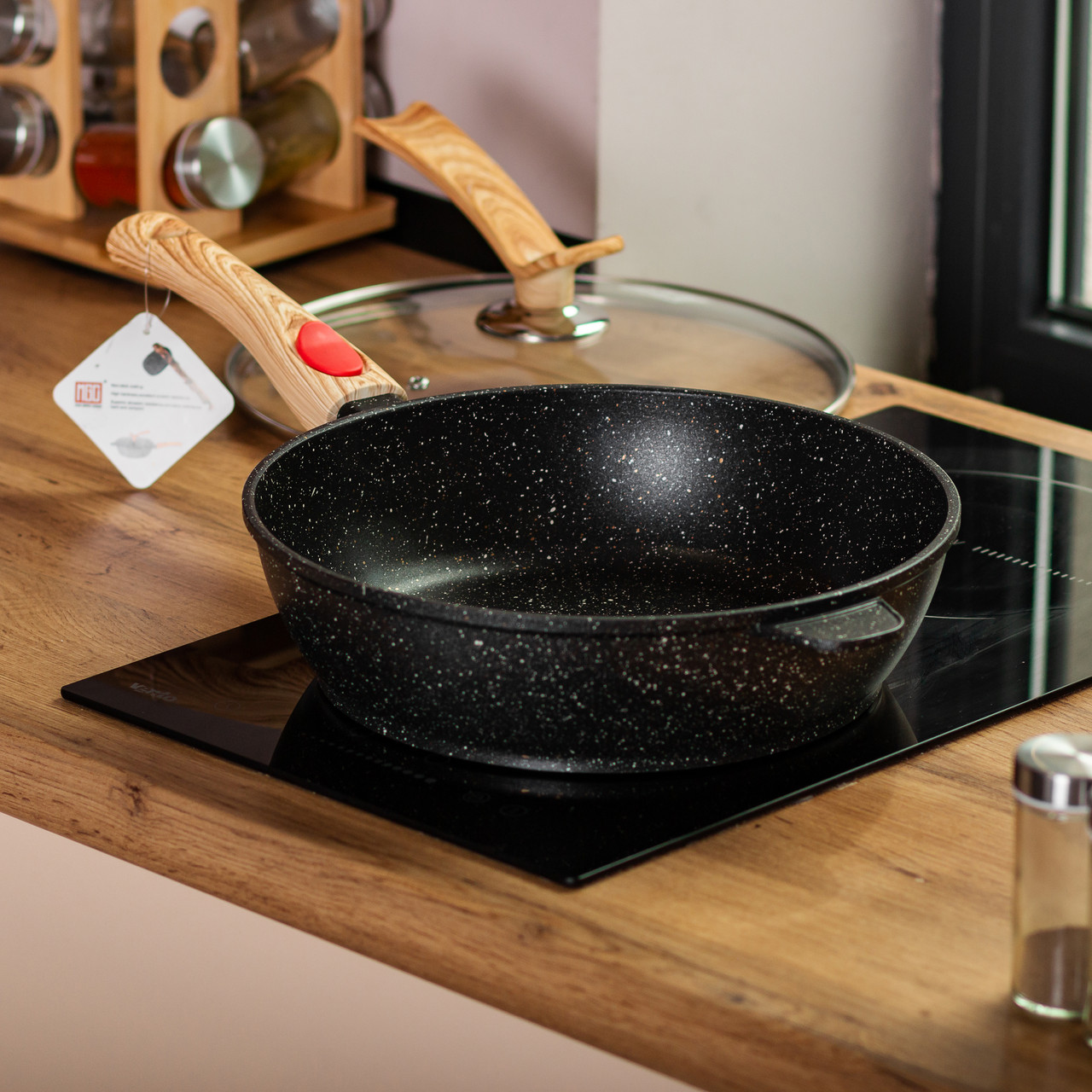 Алюмінієва глибока сковорода (3,5 л) зі скляною кришкою Ø28 см чорна MGC