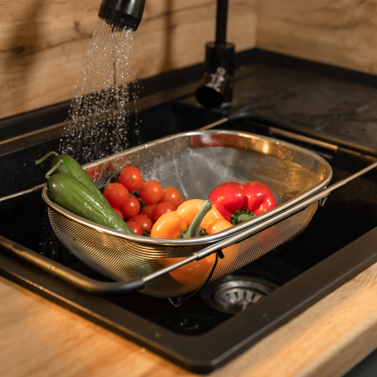 Друшляк сито на раковину для миття овочів та фруктів 36х25х10.5 см з нержавіючої сталі