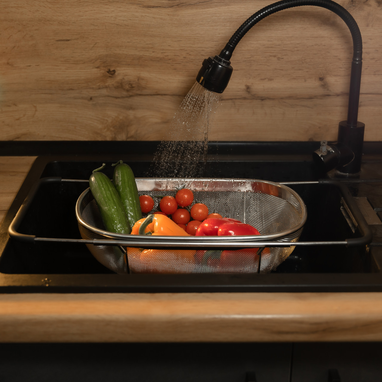 Друшляк сито на раковину для миття овочів та фруктів 36х25х10.5 см з нержавіючої сталі