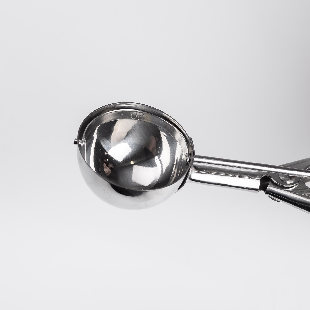 Кругла ложка для морозива 5,4х21,3 см із нержавіючої сталі