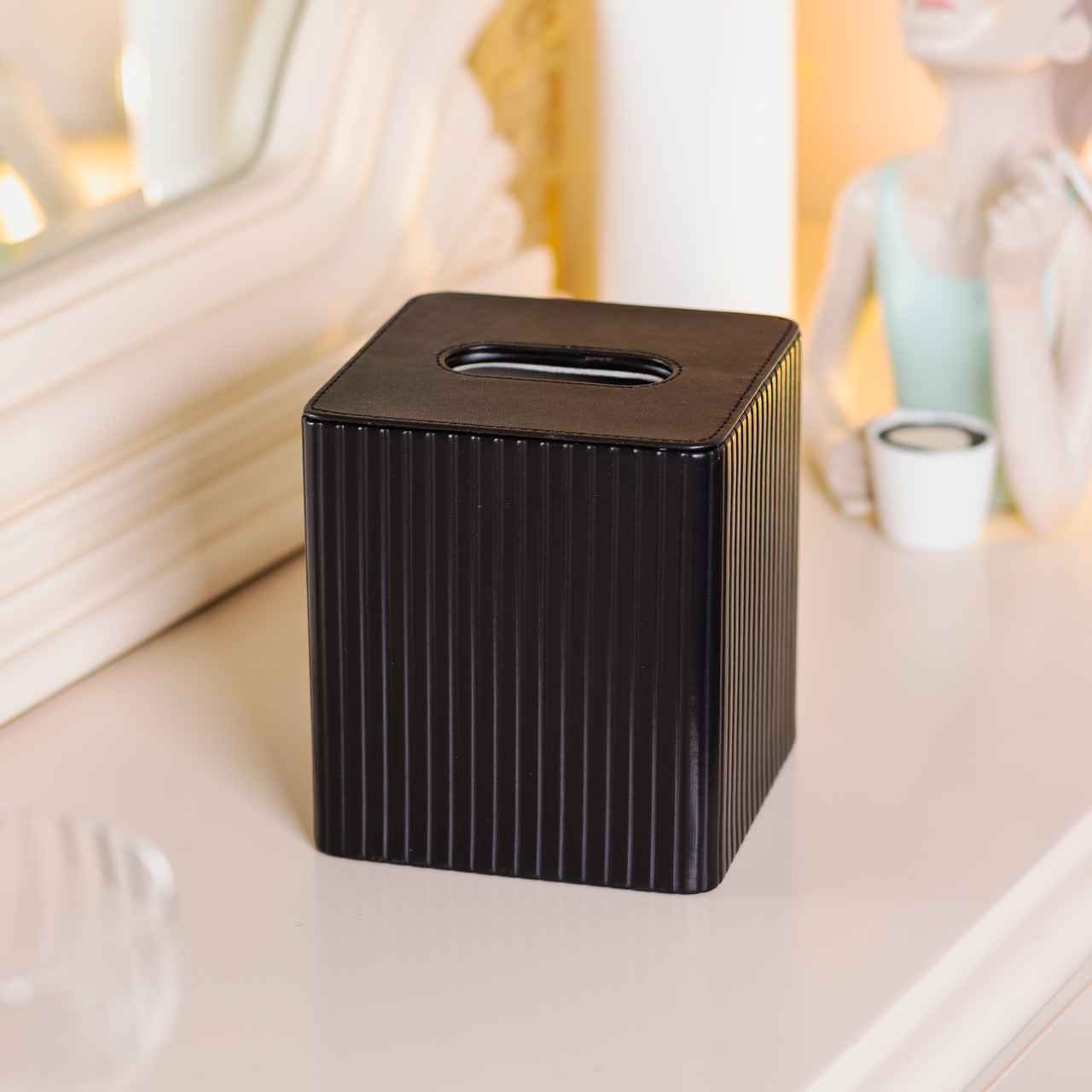 Серветниця з екошкіри квадратна 13х13х14.5 см органайзер для серветок на стіл, Чорний