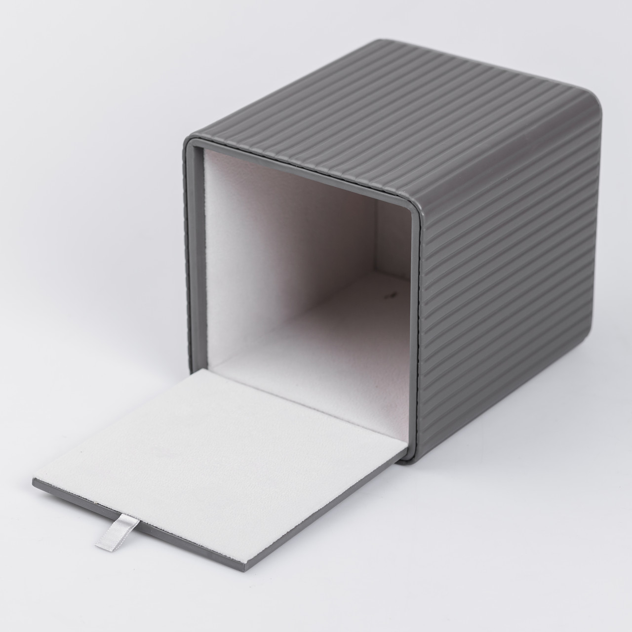 Серветниця з екошкіри квадратна 13х13х14.5 см органайзер для серветок на стіл, Сірий