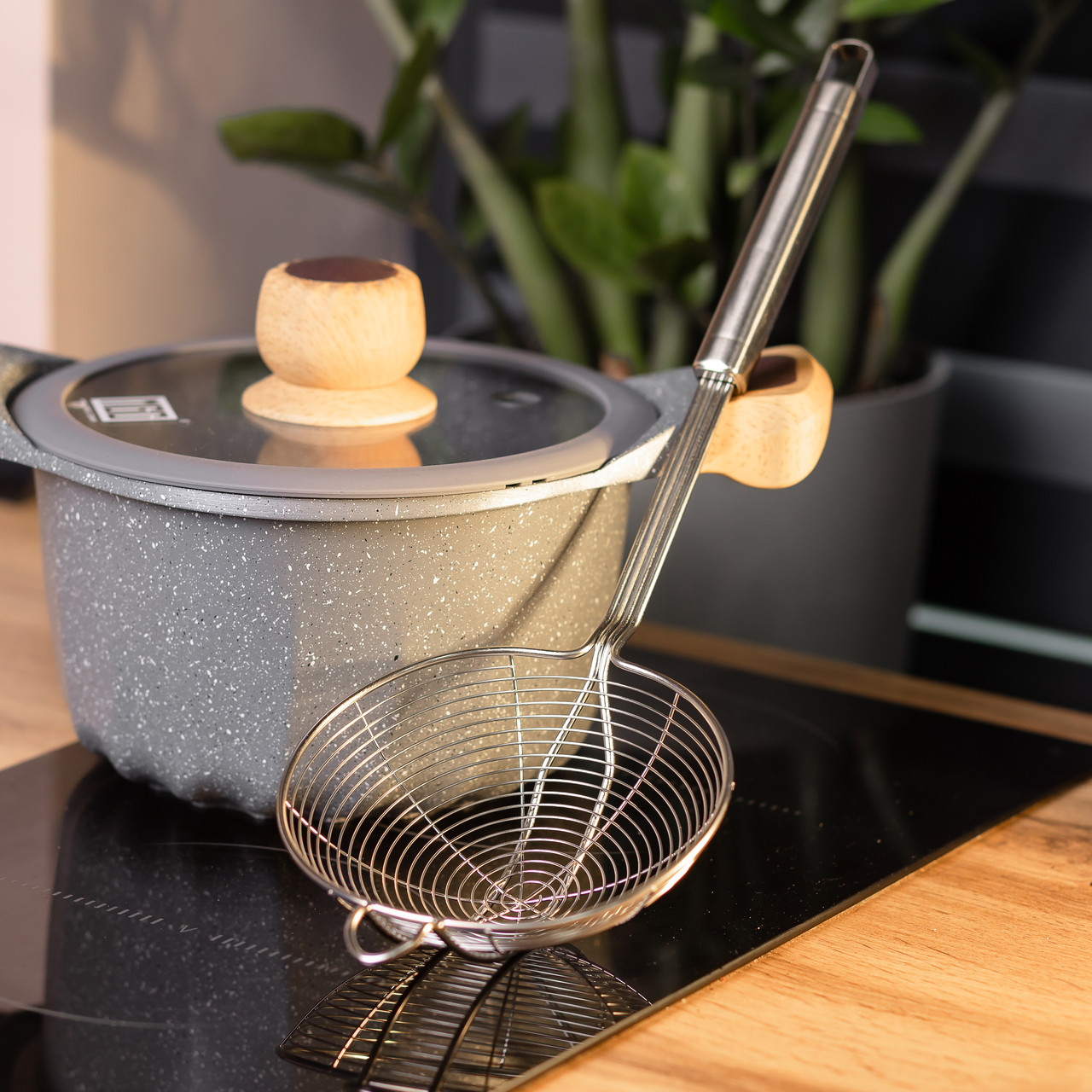 Шумівка з нержавіючої сталі з ручкою Ø 14 см для фритюру