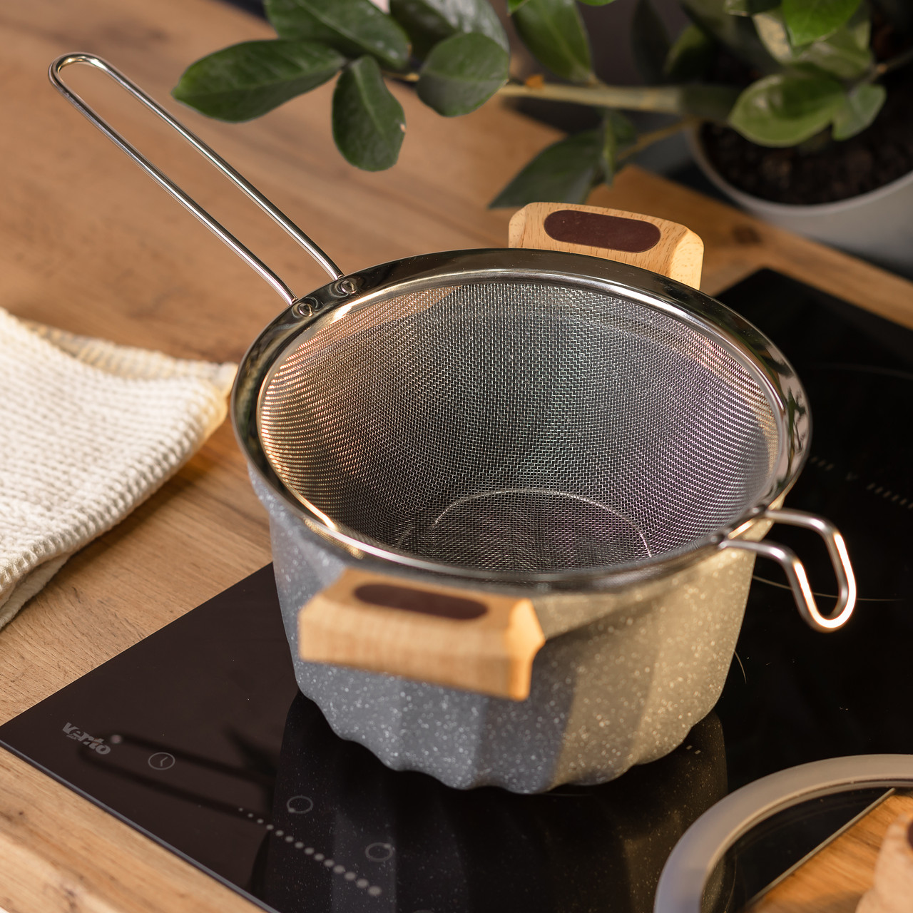 Друшляк-сито з ручкою 23 см дрібноячеиста сітка з нержавіючої сталі