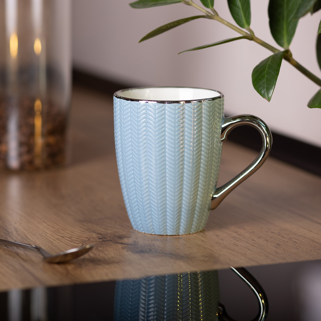 Чашка керамічна 400 (мл) зі сріблястим обідком та ручкою Блакитна