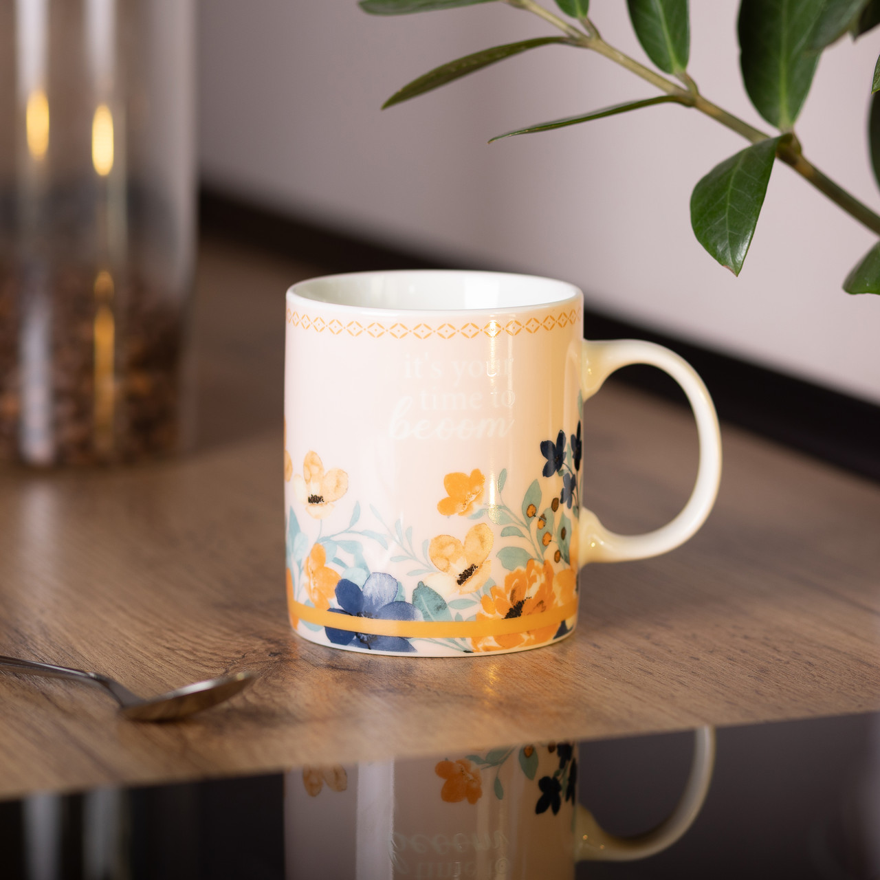 Чашка керамічна з квітковим принтом 400 (мл) для чаю та кави