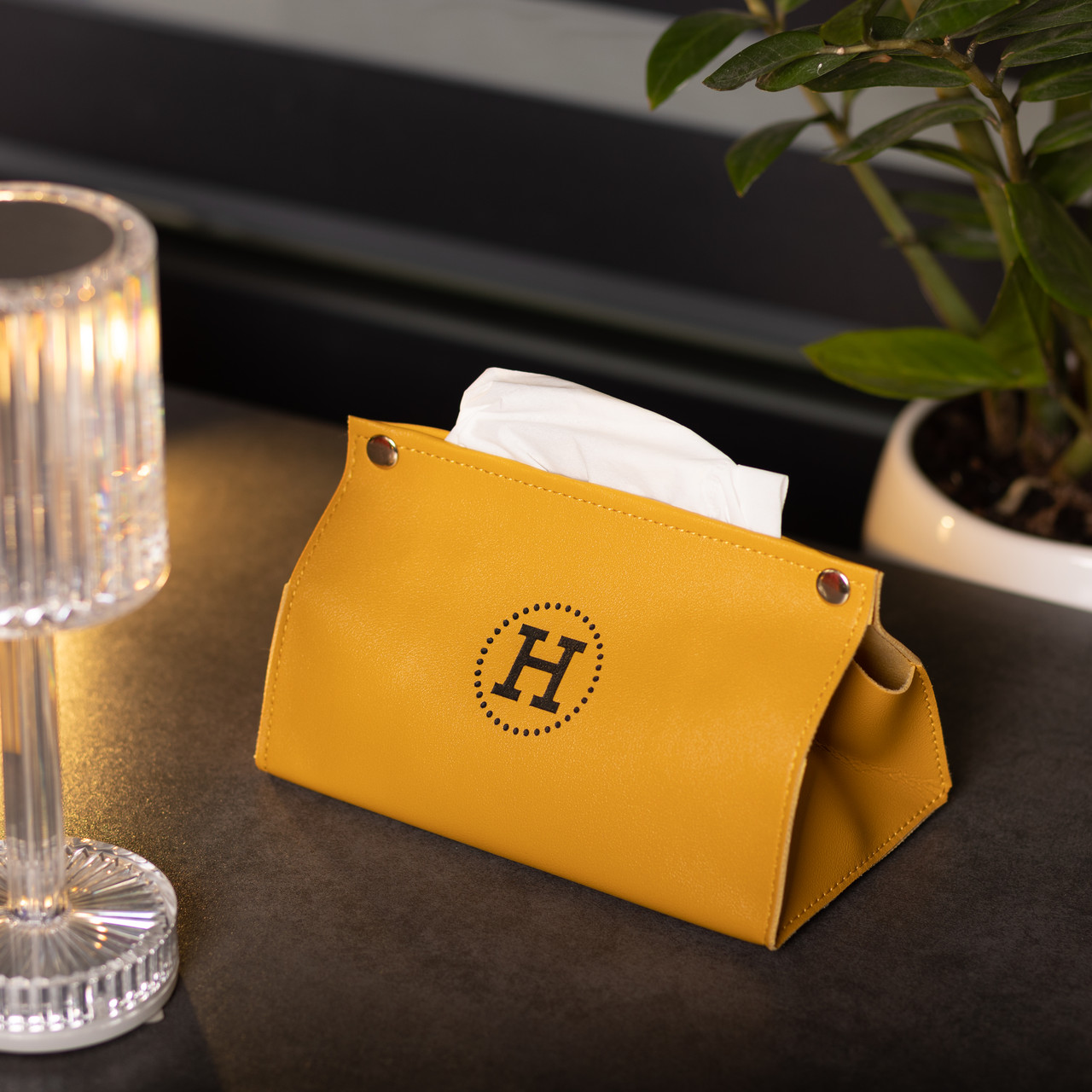 Серветниця автомобільна з еко шкіри 20×7.5×11.5 см органайзер для серветок, Жовтий