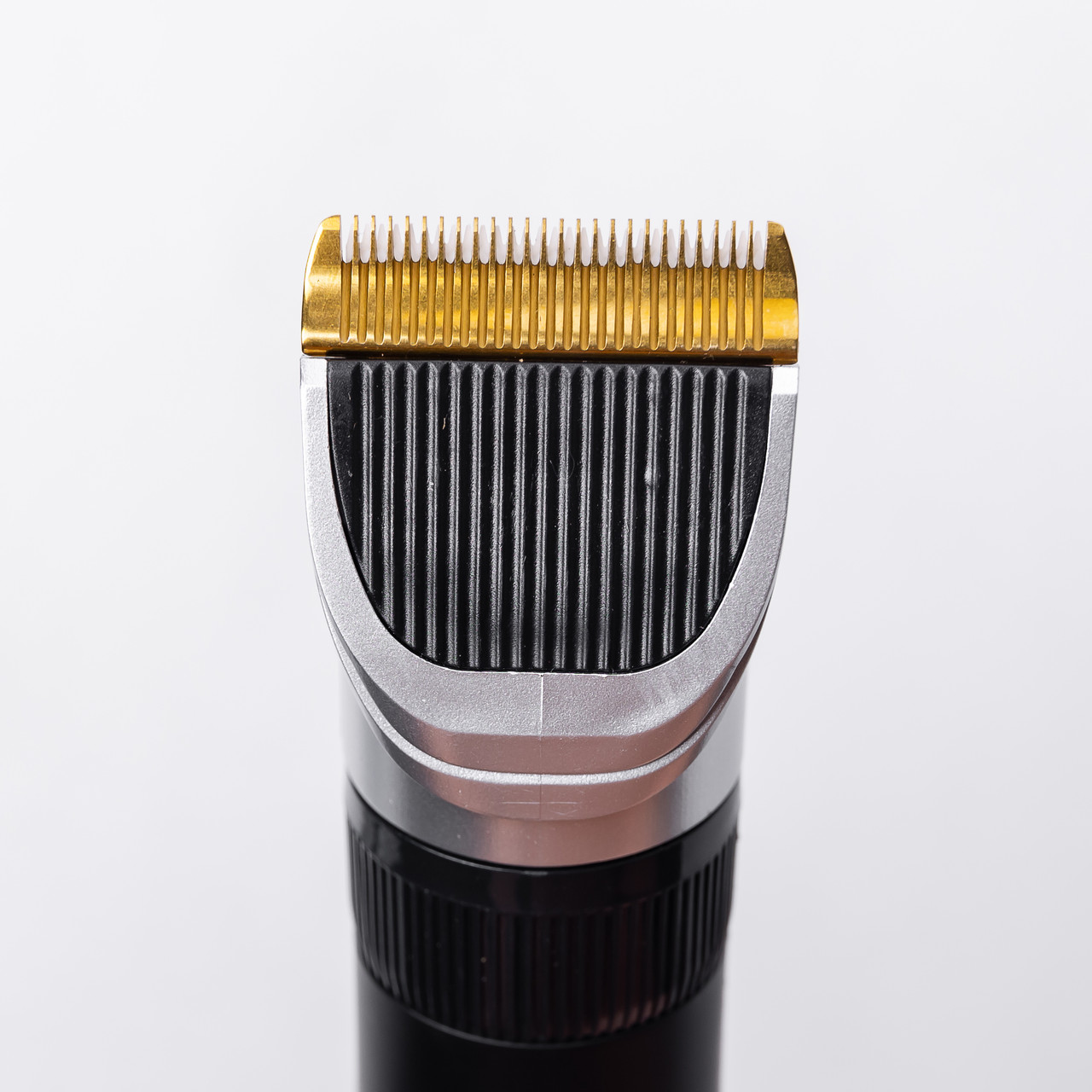 Машинка для стрижки волосся Sokany 4 насадки на акумуляторі