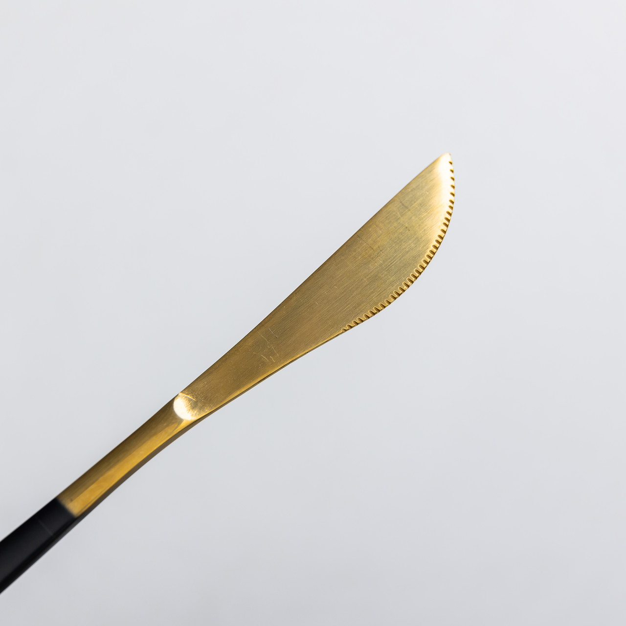 Набір столових ножів 6 штук ножі сервірувальні столові 22.5 см Чорний із золотом