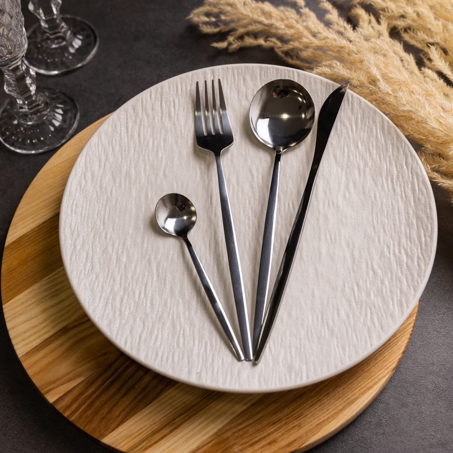 Набір столових приборів 24 предмети набір ложок виделок і ножів на 6 персон Сріблястий