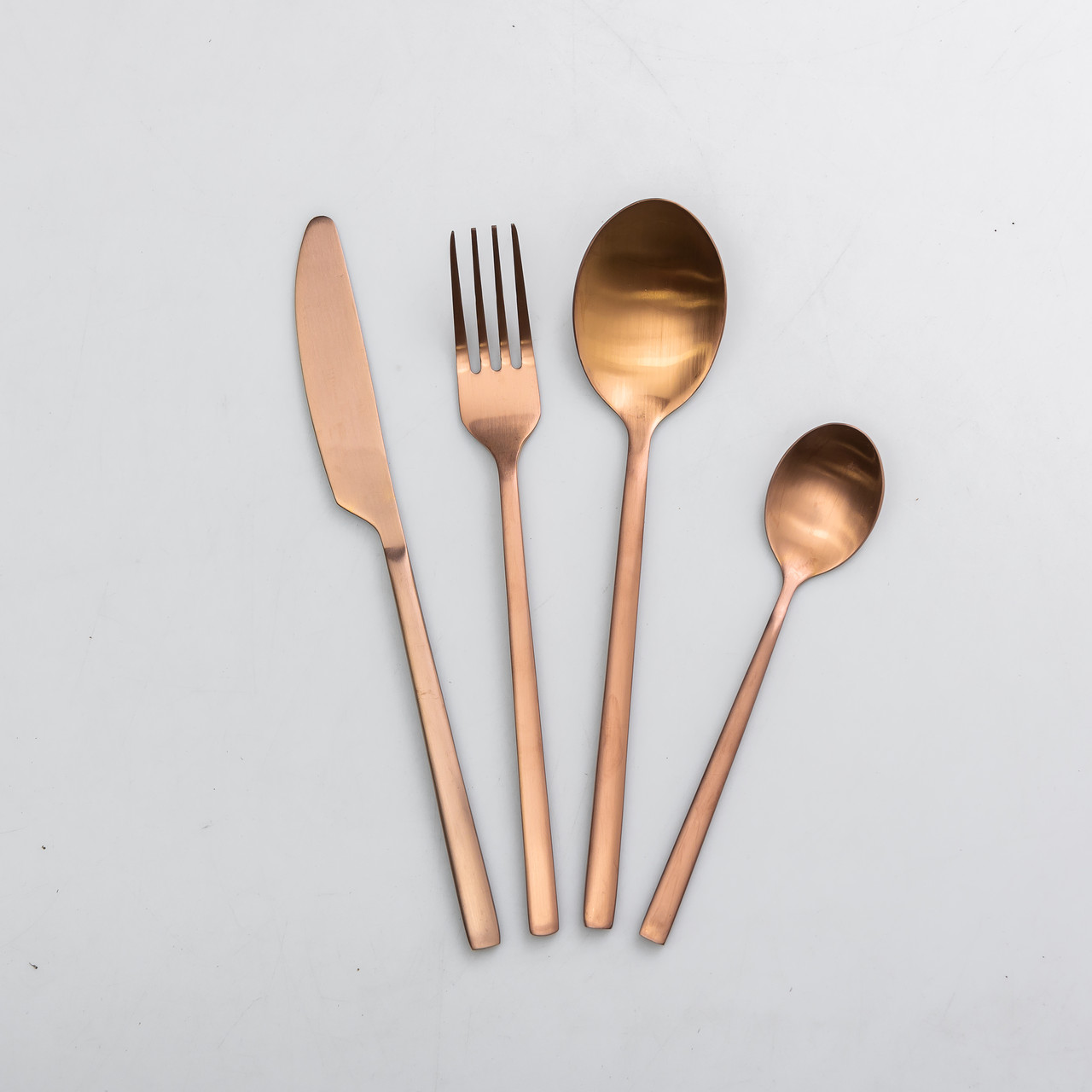 Набір столових приборів на 6 персон 24 предмети столовий набір приборів Бронзовий