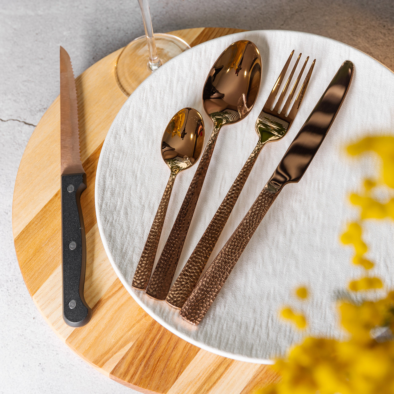 Набір столових приборів у футлярі на 6 персон столовий набір 30 предметів Бронза