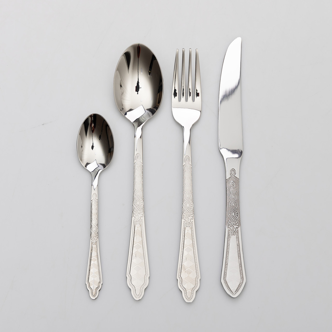 Набір столових приборів золото на 6 персон комплект столових приборів 24 предмети Срібло