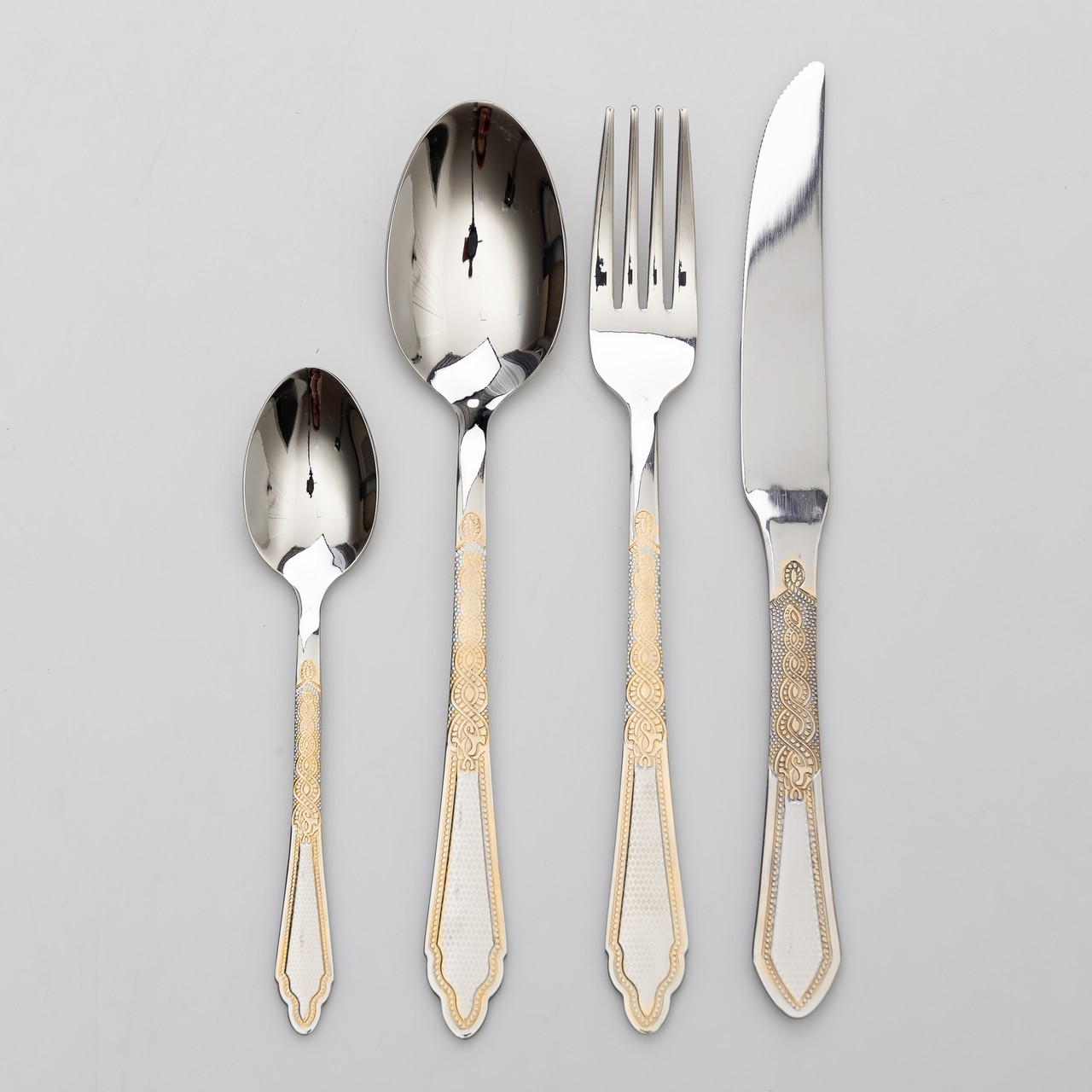 Набір столових приладів золото на 6 персон комплект столових приладів 24 предмети Срібло із золотом