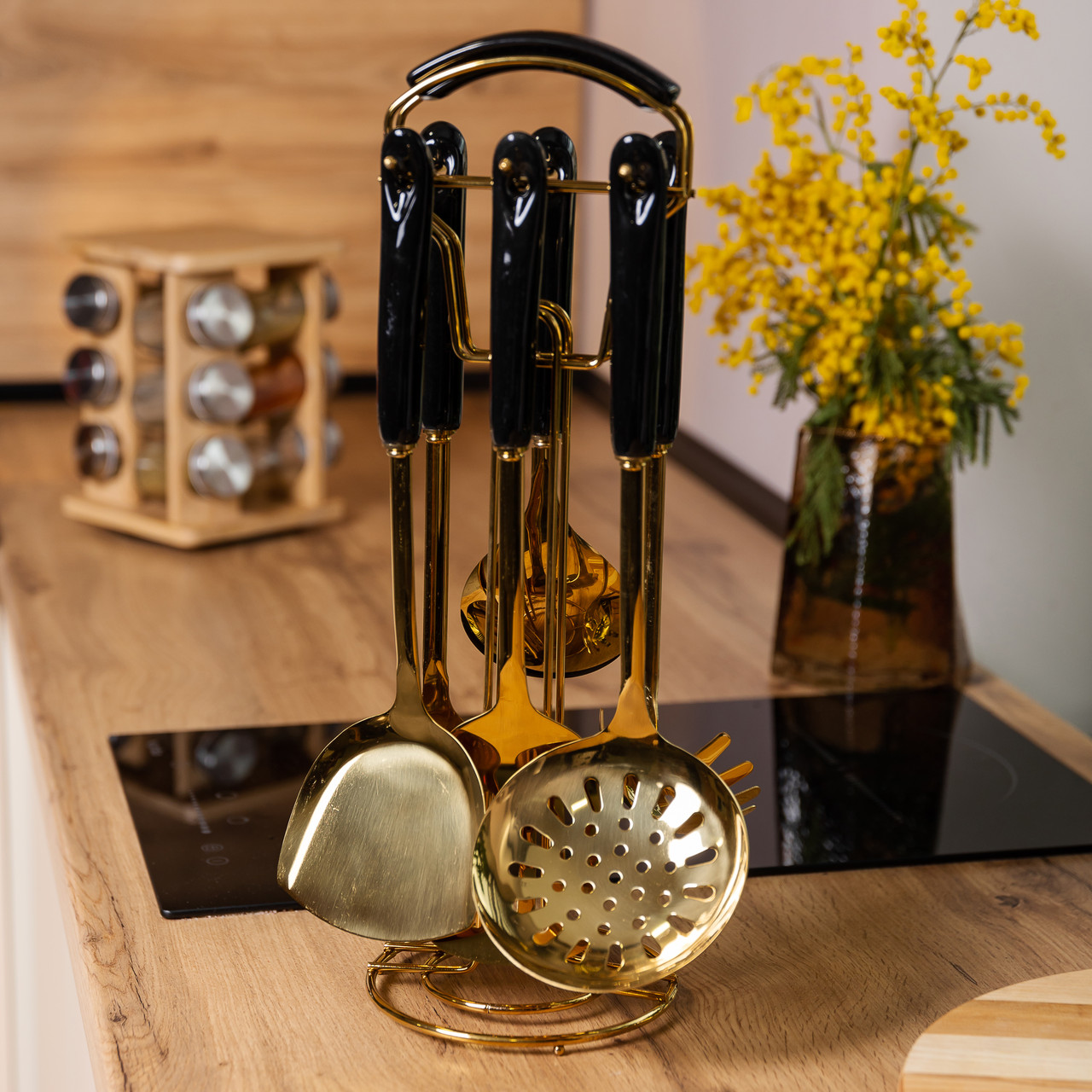 Набір кухонного приладдя на підставці 7 предметів кухонні аксесуари на підставці Чорний із золотом