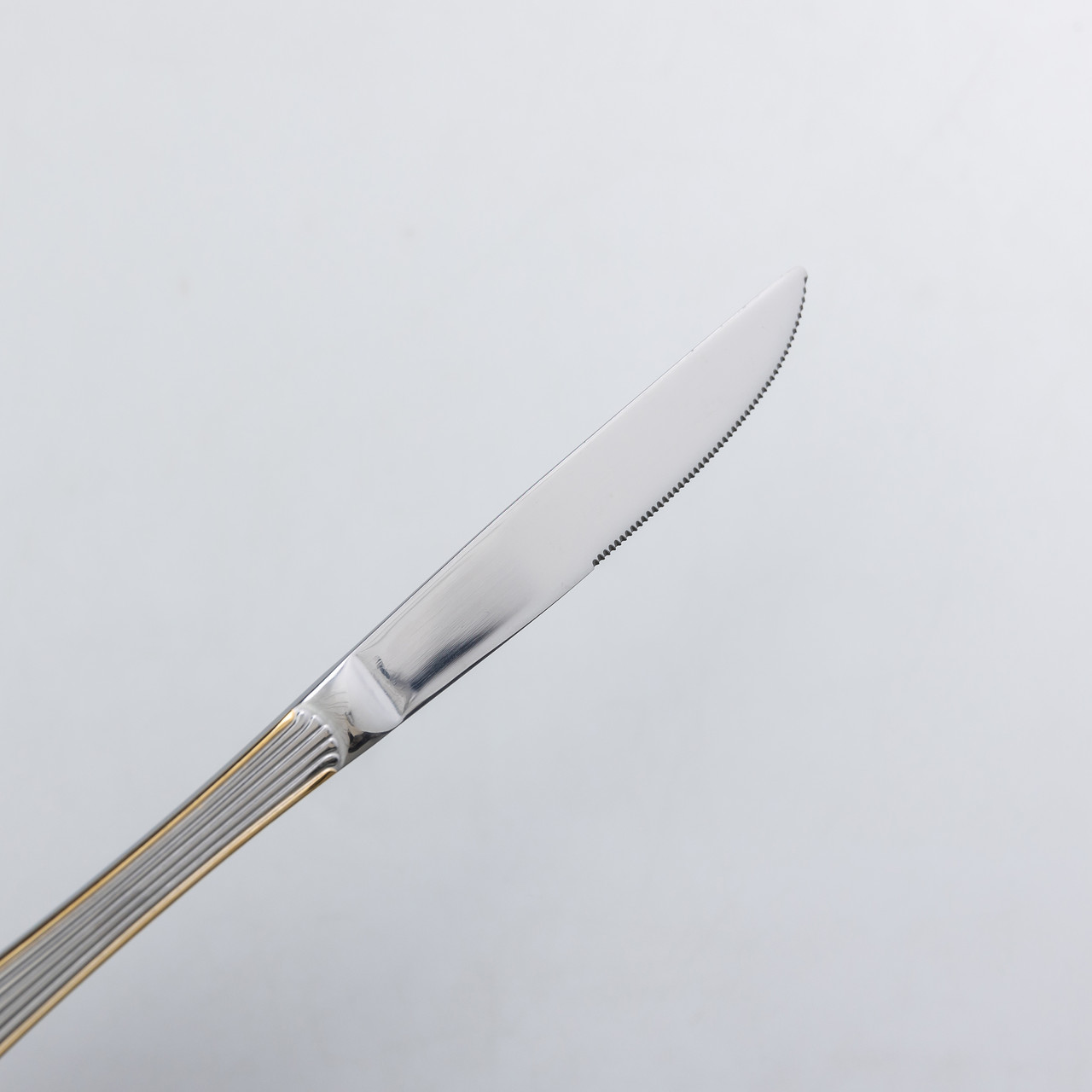 Набір столових ножів 6 штук ножі сервірувальні з нержавіючої сталі 22.5 см Срібло із золотим обрамленням