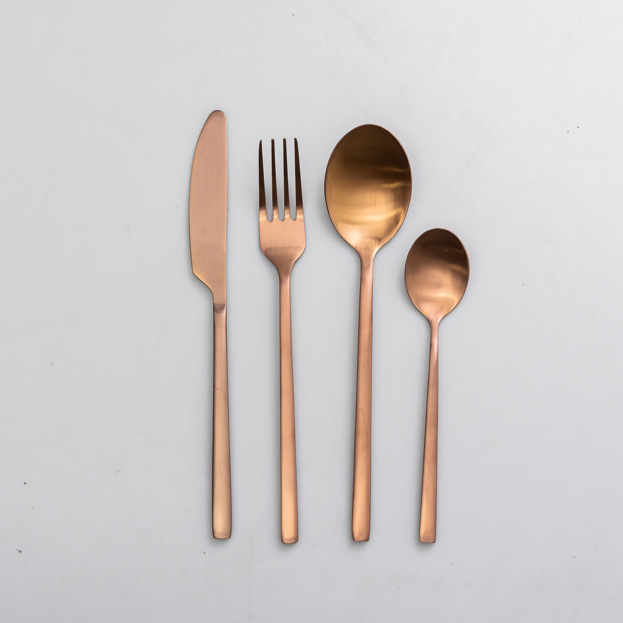 Набір столових приборів на 6 персон 24 предмети столовий набір приборів Бронзовий