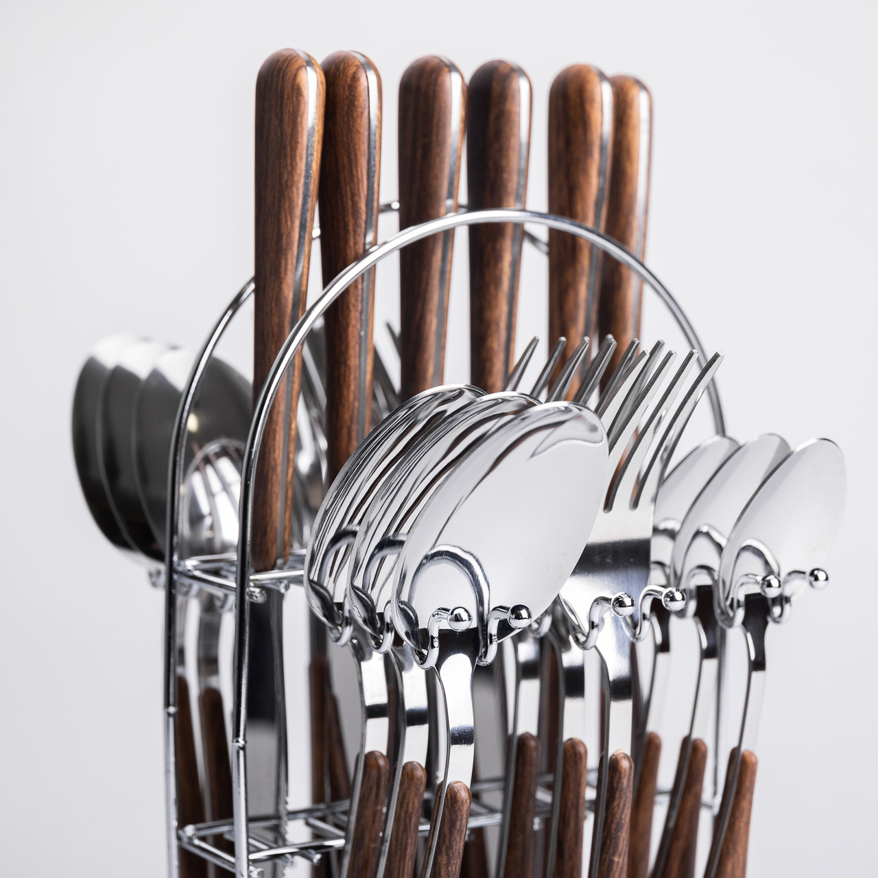 Набір столових приборів на 6 персон з дерев'яними ручками на підставці столові прибори 24 шт Срібло