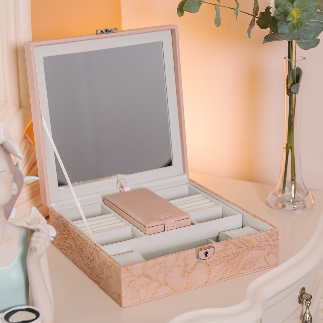 Скринька для прикрас з еко шкіри 2 яруси із замком органайзер для ювелірних виробів