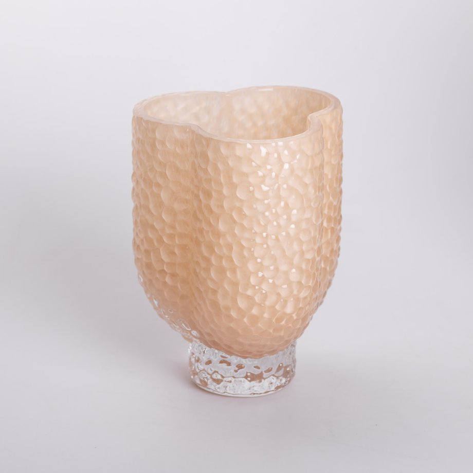 Ваза декоративна 13.5х13.5х18 см для квітів скляна фігурна фігурна ваза з кольорового скла 1 л Бежева