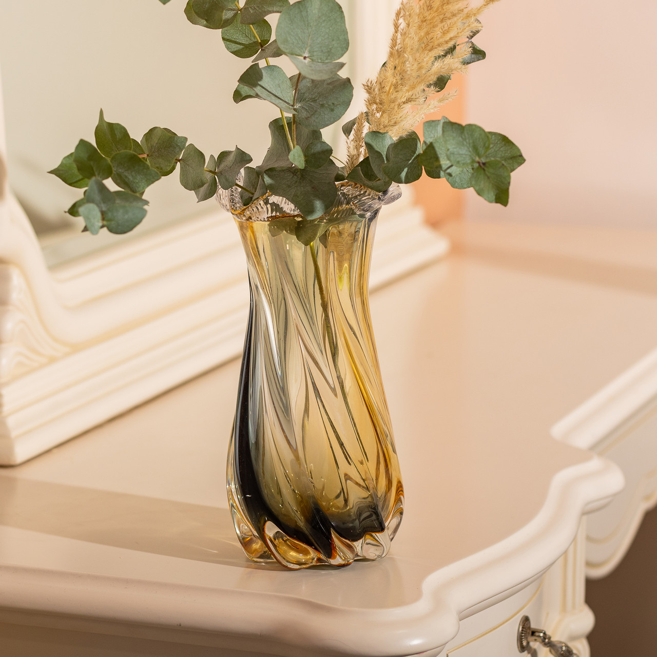 Ваза декоративна 21 см для квітів скляна фігурна ваза з кольорового скла 800 мл Жовто-сіра