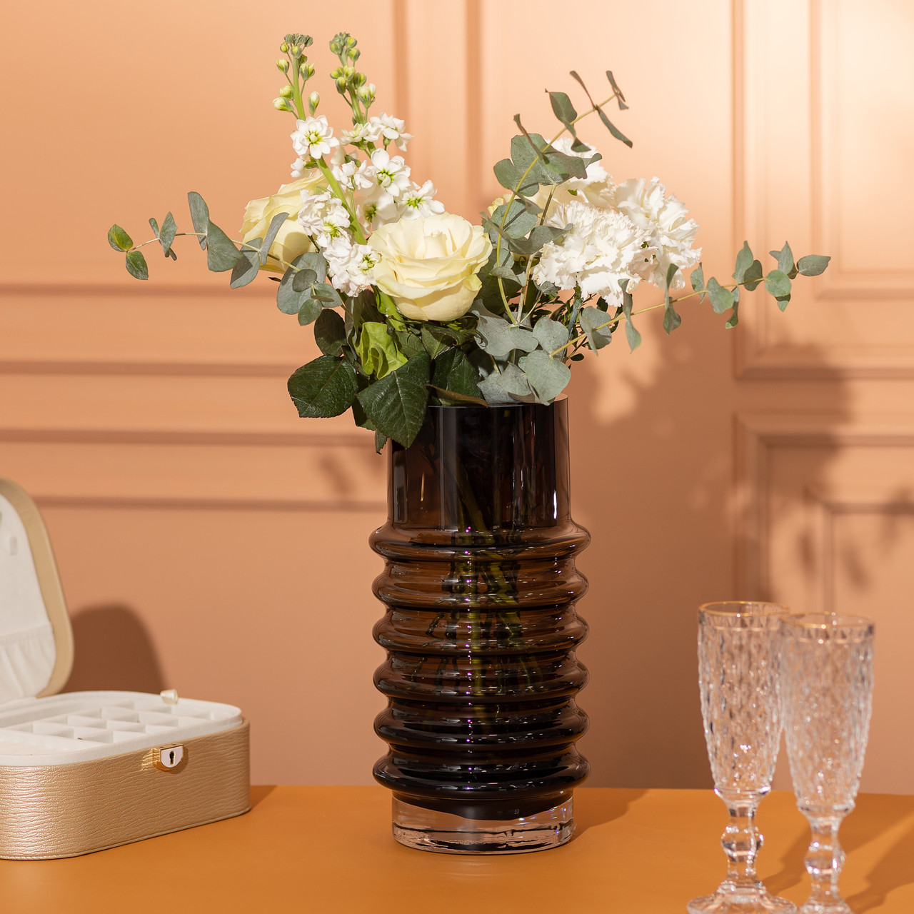 Ваза скляна декоративна 31 см у скандинавському стилі для квітів та інтер'єру 3 л Чорна