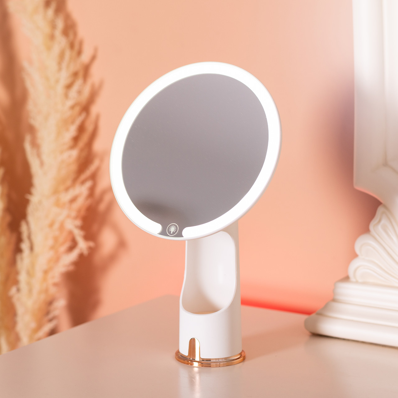 Дзеркало з підсвічуванням настільне косметичне кругле 18.5х10х29 см дзеркало з лед підсвічуванням USB для макіяжу Біле