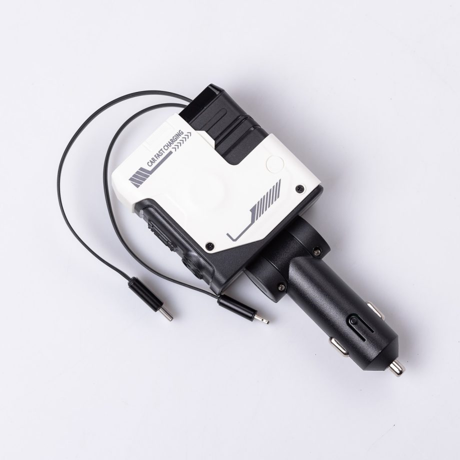 Автомобільний зарядний пристрій MECHA з висувними кабелями та портами USB/Type-C Білий
