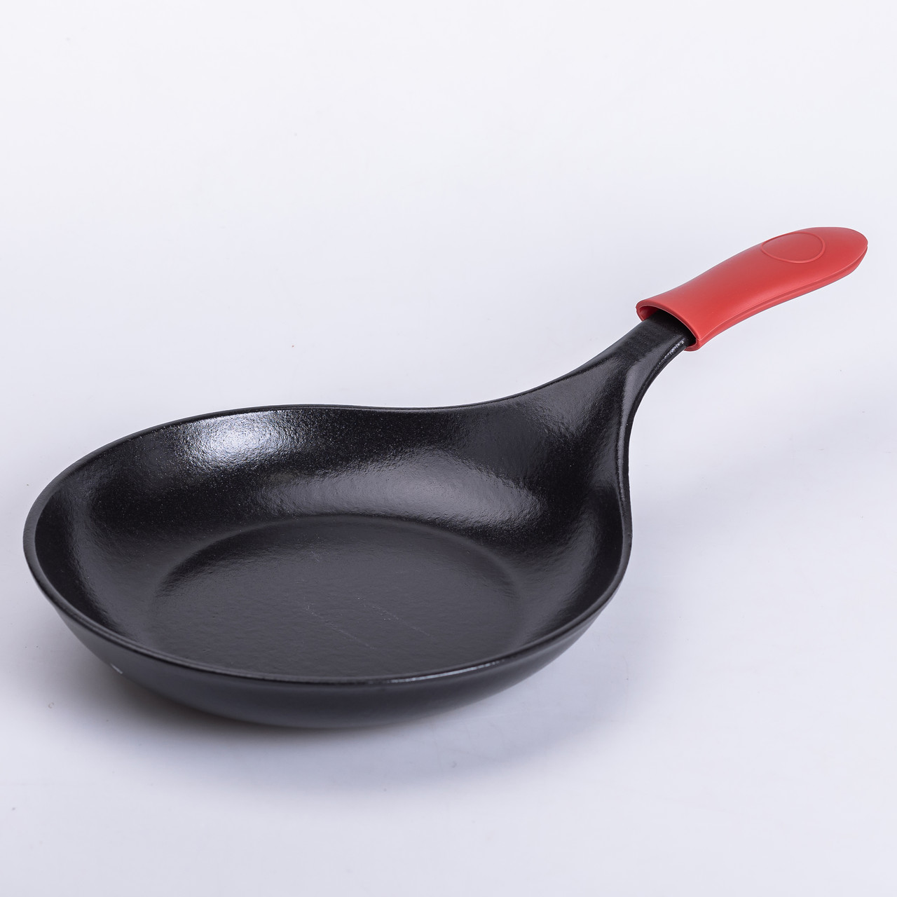 Чавунна сковорода з силіконовою ручкою Ø21 см для електричної та газової плити 500 мл