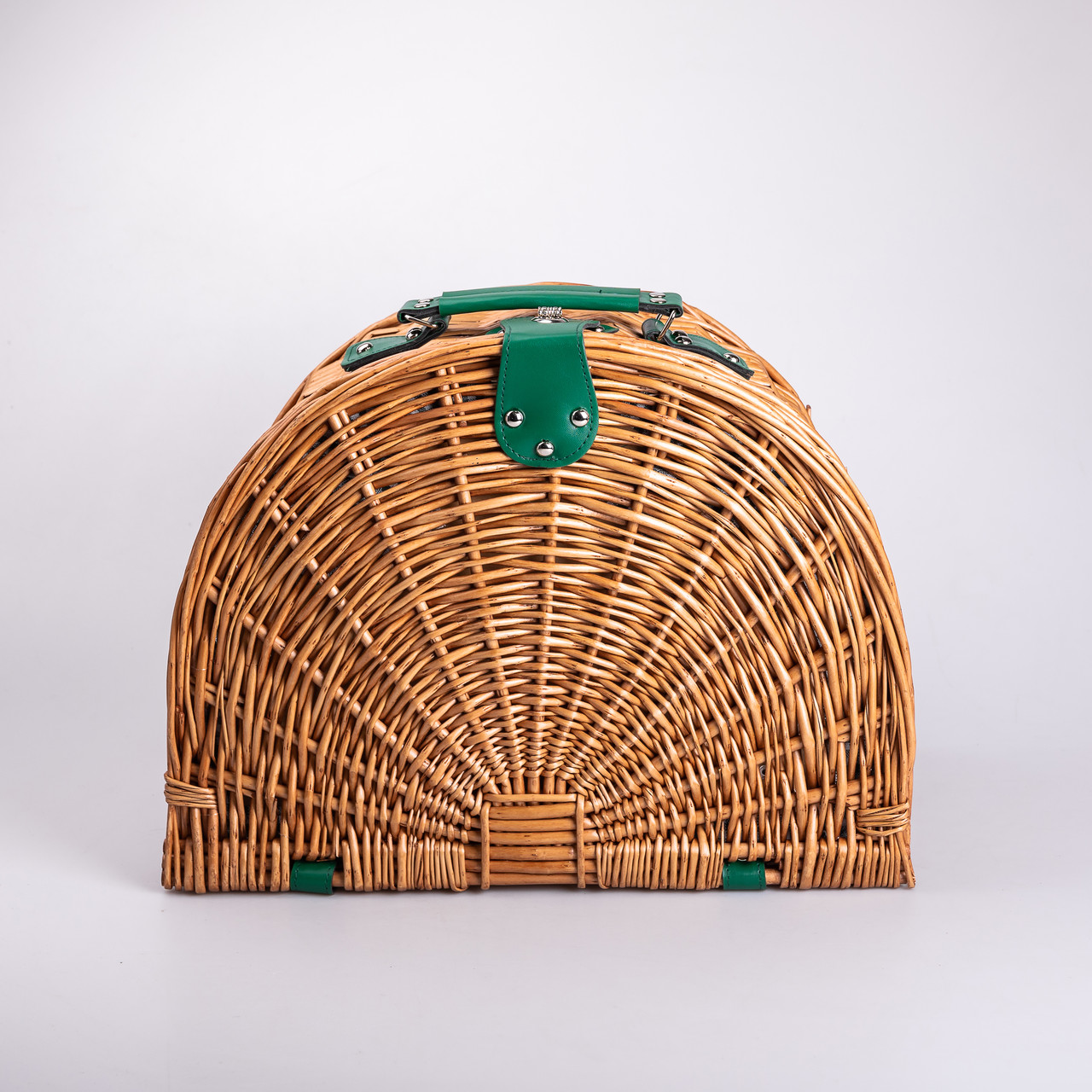 Кошик плетений для пікніка з посудом на 4 персони 41х31х22 см набір посуду туристичний для кемпінгу