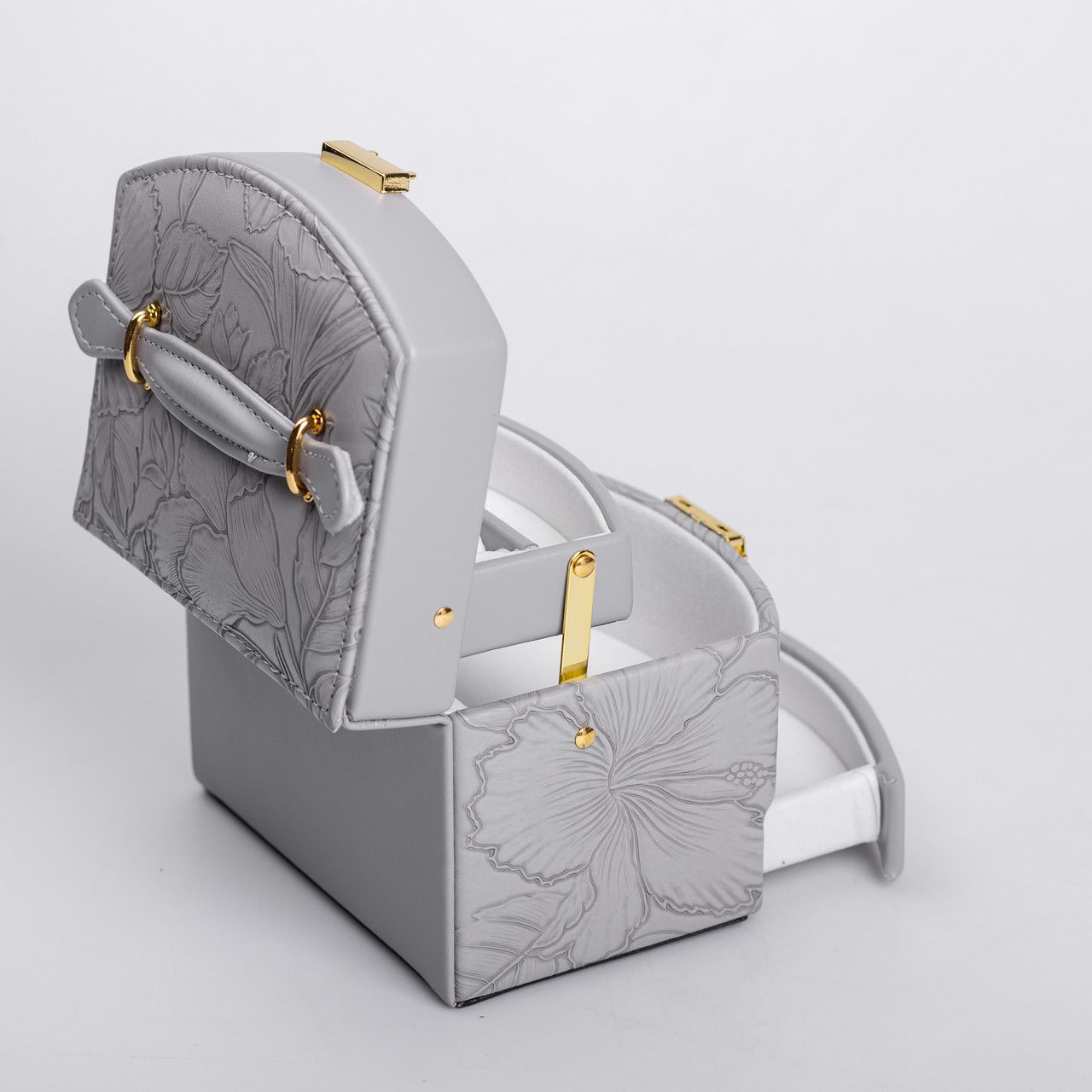 Скринька для прикрас з еко шкіри 3 яруси із замком органайзер для ювелірних виробів