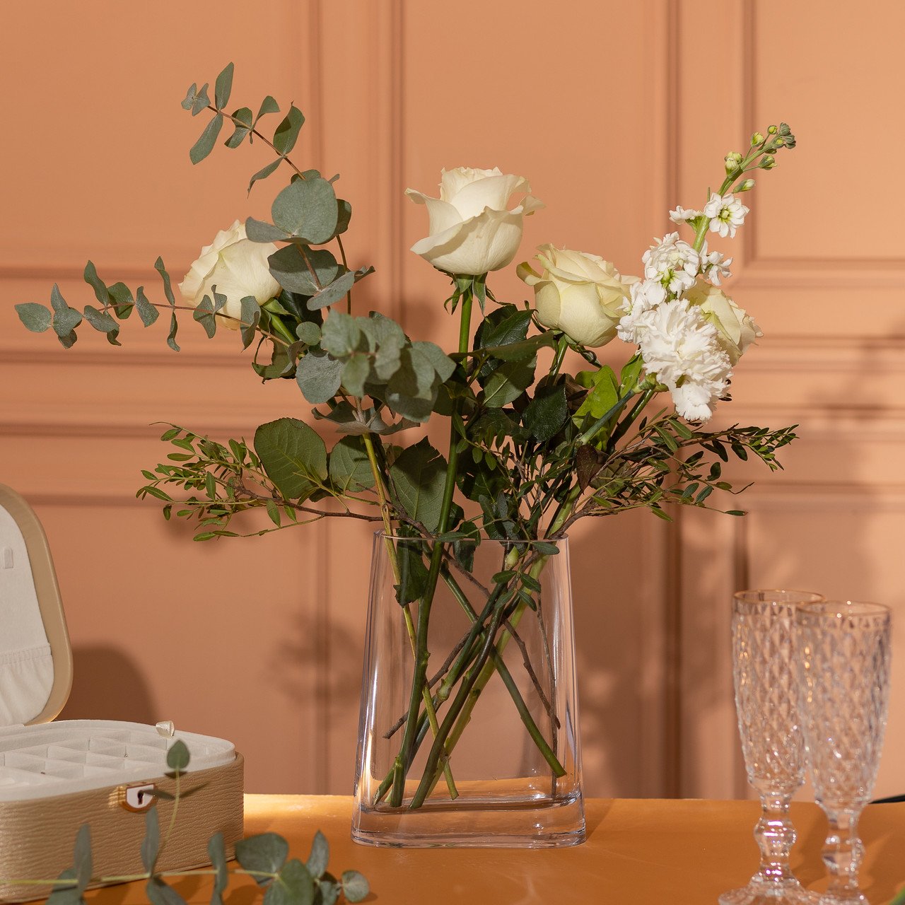 Ваза для квітів скляна 15х7х21 см прозора декоративна ваза 1.1 л прозора декоративна ваза 1.1 л