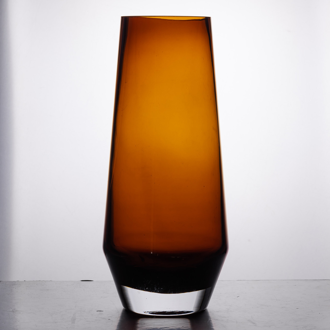 Ваза для квітів скляна 32 см скляна з кольорового скла 2.7 л Коричнева