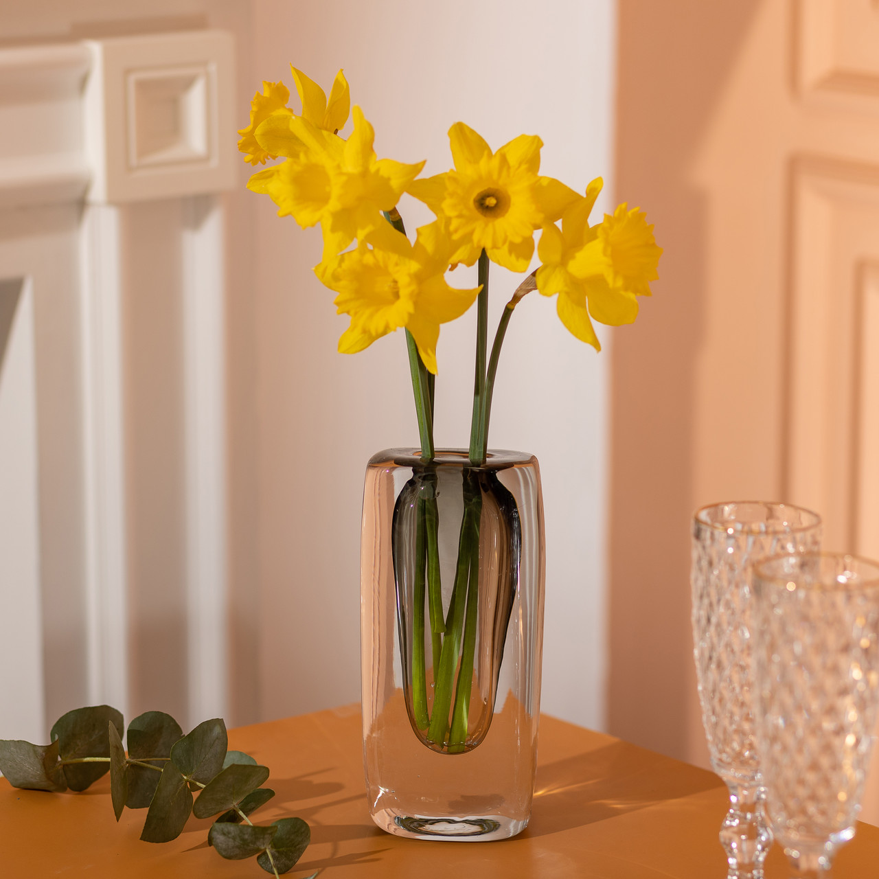 Ваза скляна прозора 8.3х6х18.5 см для квітів декоративна 150 мл