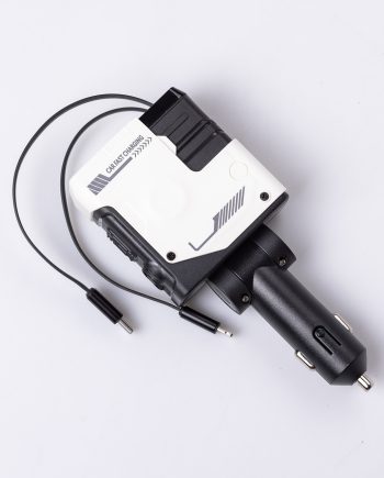 Автомобільний зарядний пристрій MECHA з висувними кабелями та портами USB/Type-C Білий