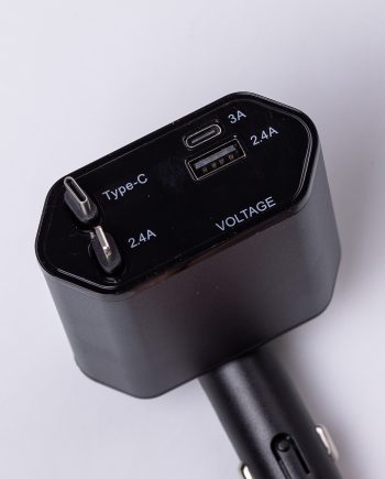 Автомобільний зарядний пристрій Starry Sky з висувними кабелями та портами USB-A/USB-C